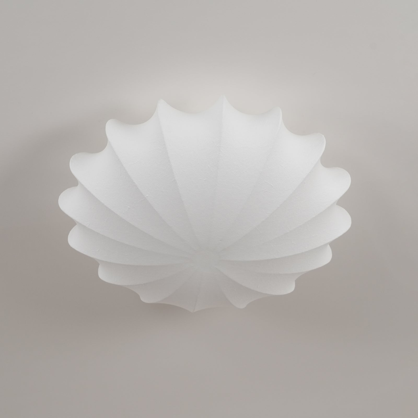 Solara Plafonnier Tissu Coquillage Sculptural Élégant
