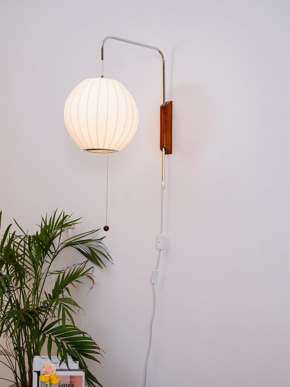Lustra Wall Sconce Walnut Ball