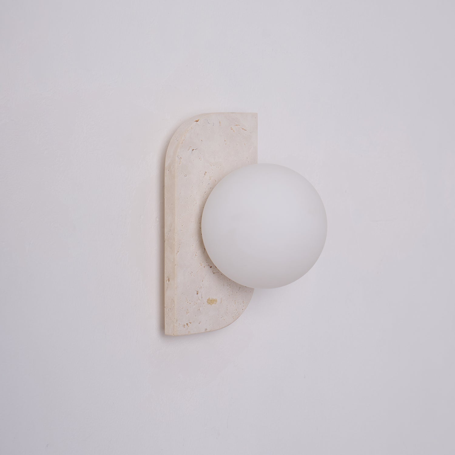 Zophaor Minimalist Travertine Plug-In Wall Light