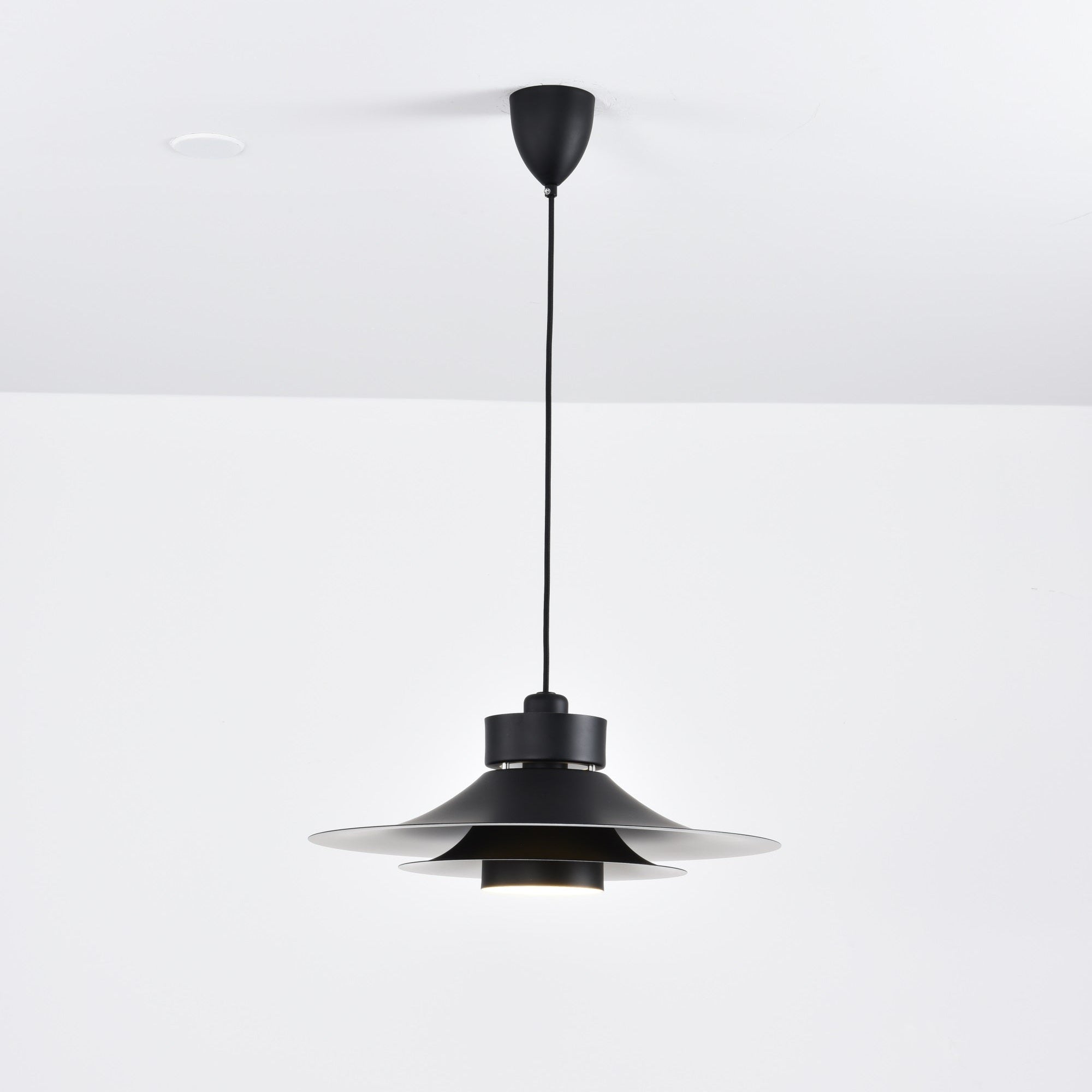 Sadie Suspension Minimaliste