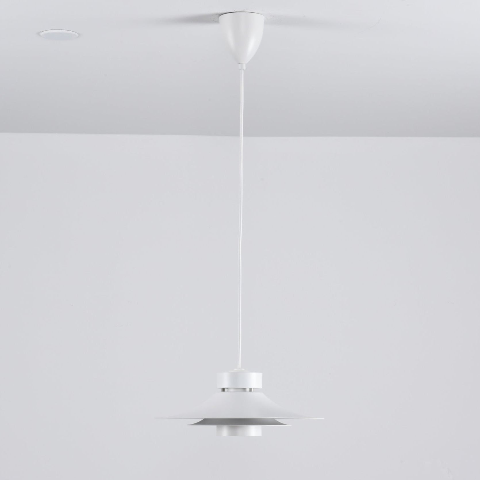 Sadie Suspension Minimaliste