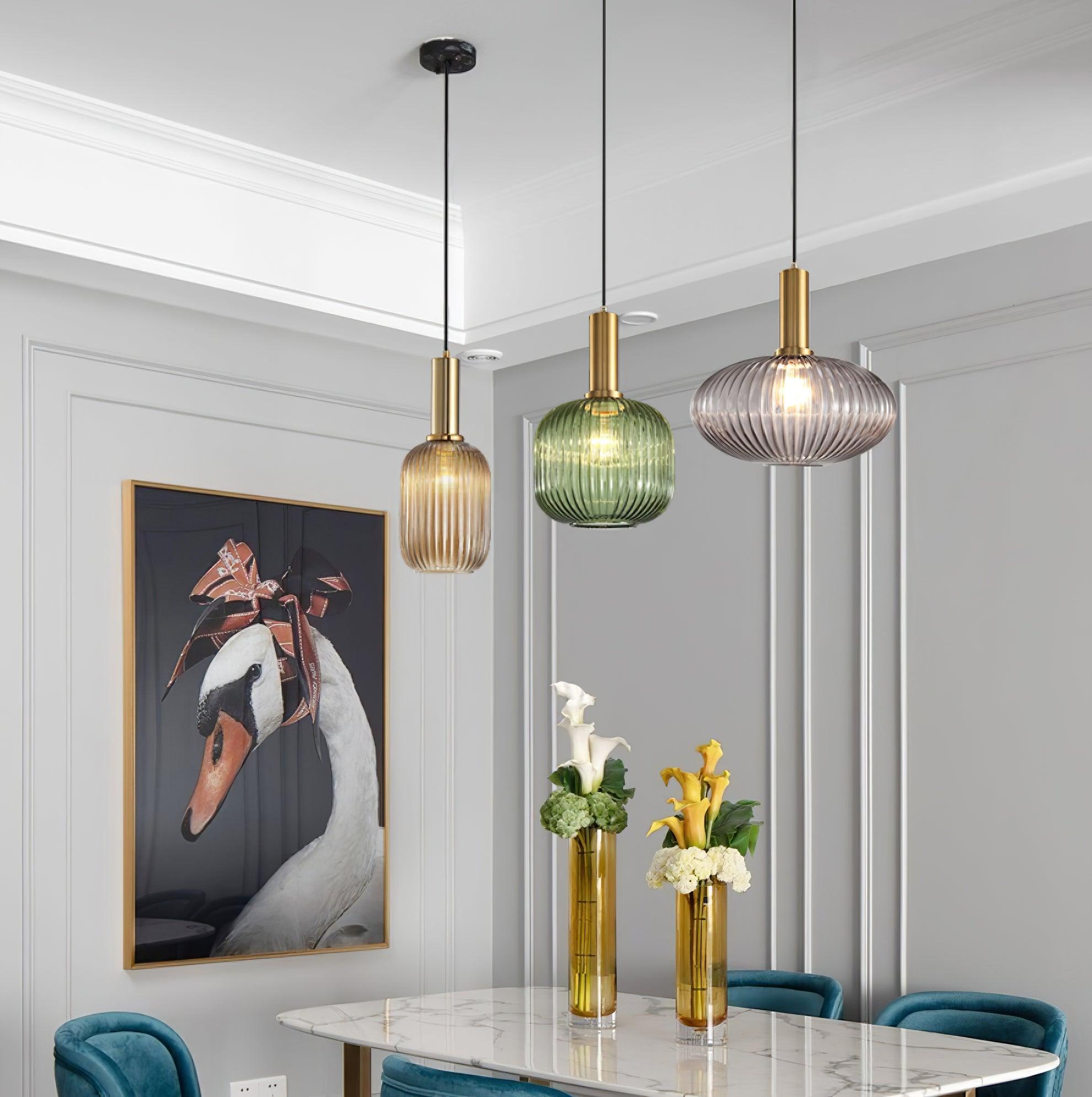 Elara Suspension Élégante à Rayures
