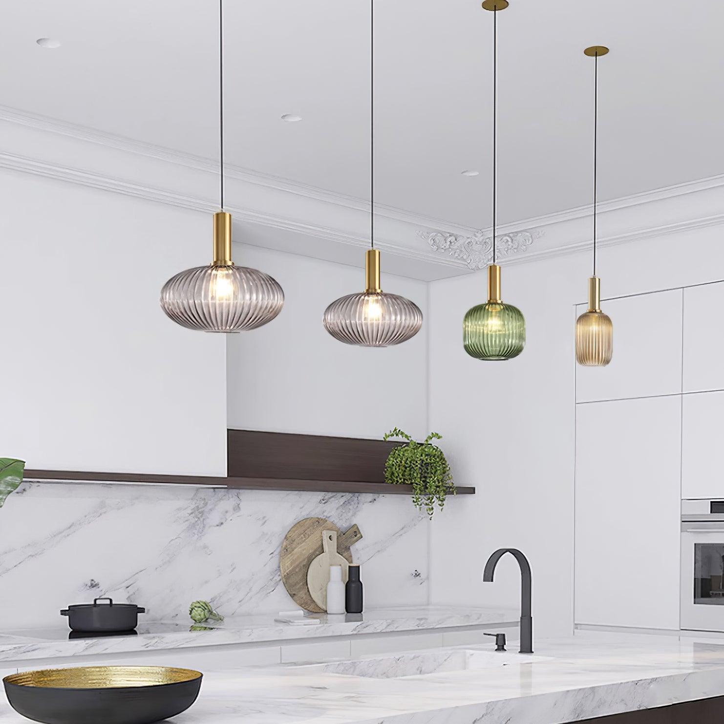 Elara Suspension Élégante à Rayures