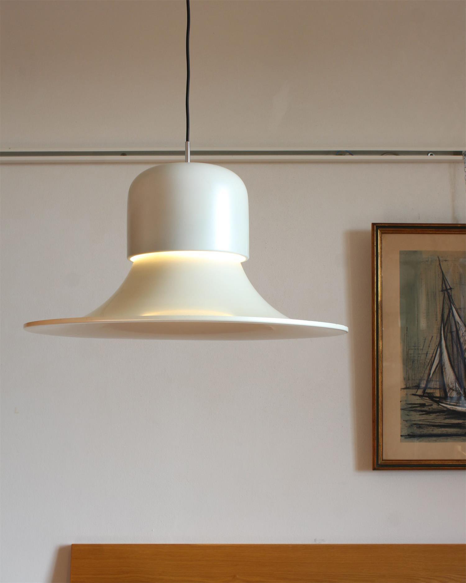Nordisk Suspension Évasée Rouge LED Moderne
