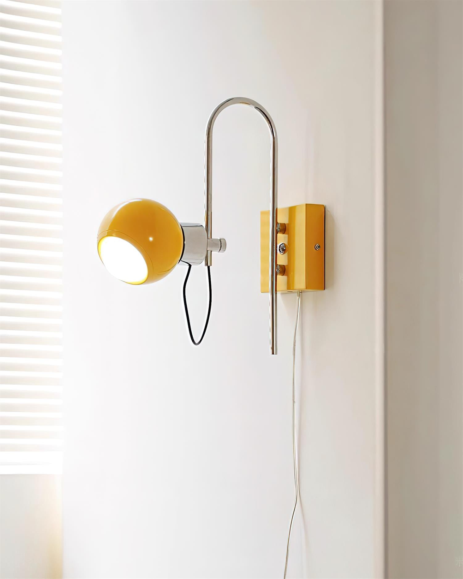 Nova Dot Lampe Murale Rétro-Futuriste