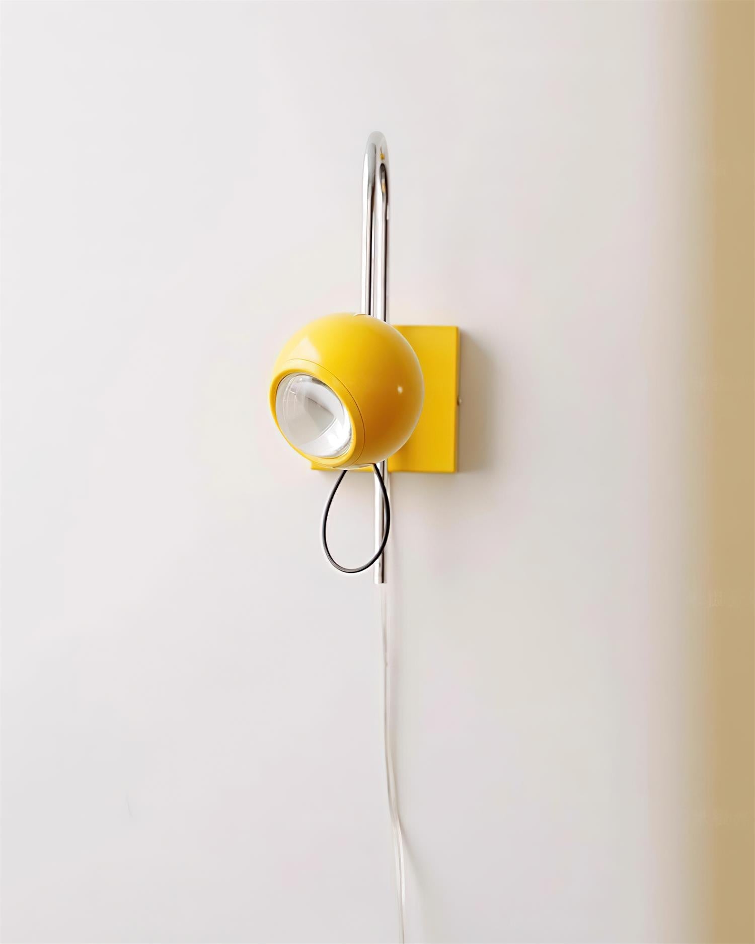 Nova Dot Lampe Murale Rétro-Futuriste