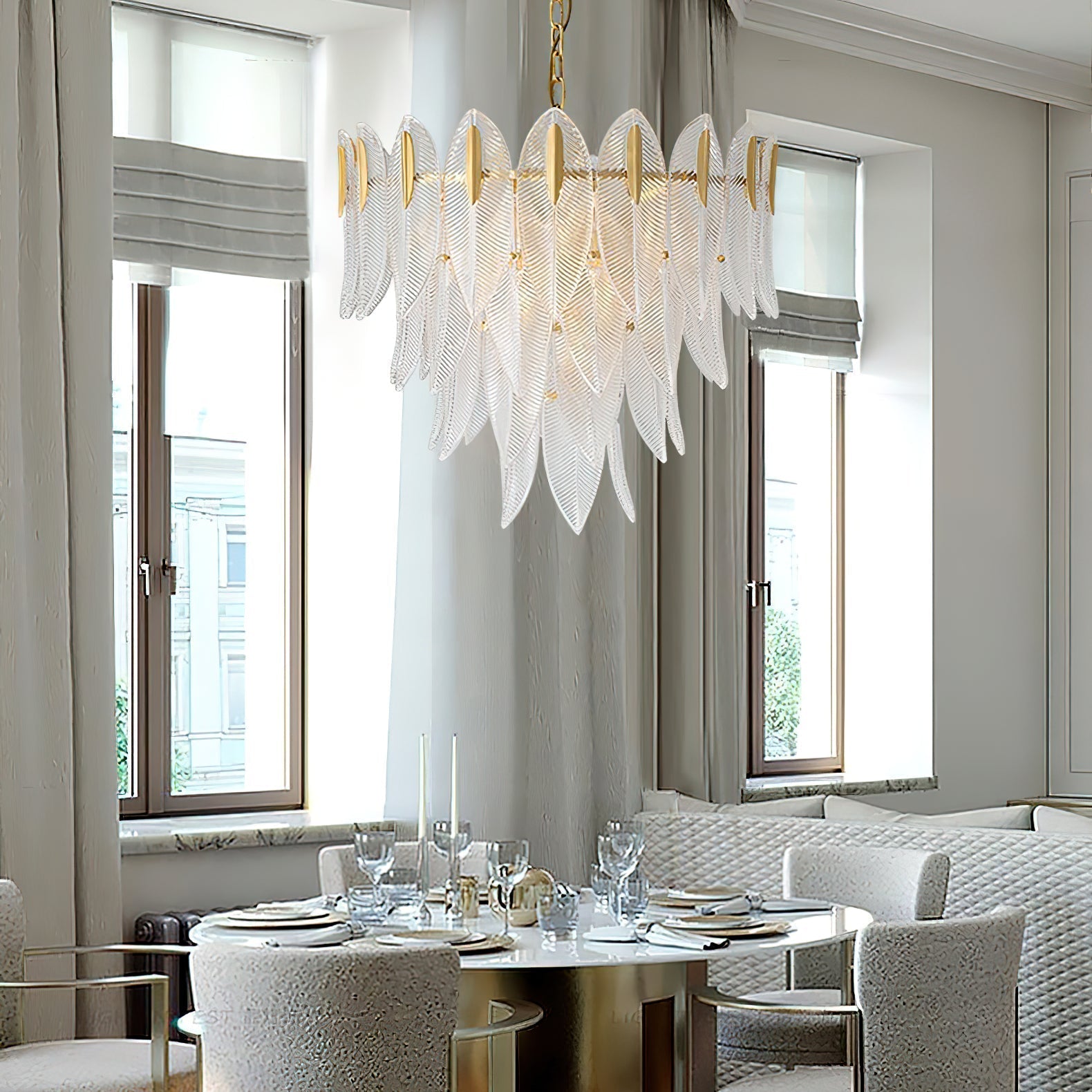 Ivthayra Lustre Postmoderne en Laiton et Verre de Luxe