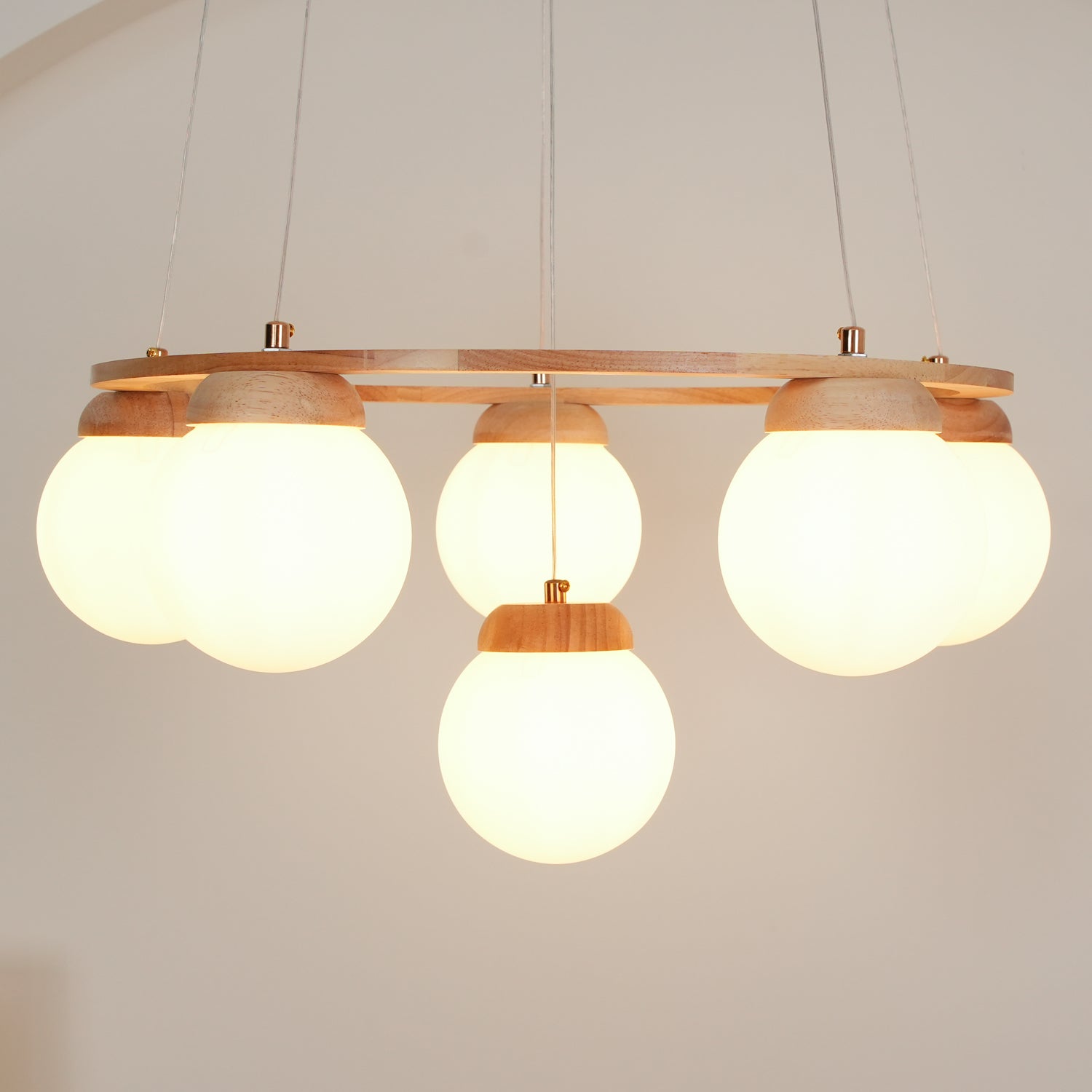 Lustra Lustre en Bois avec Anneau et Globes