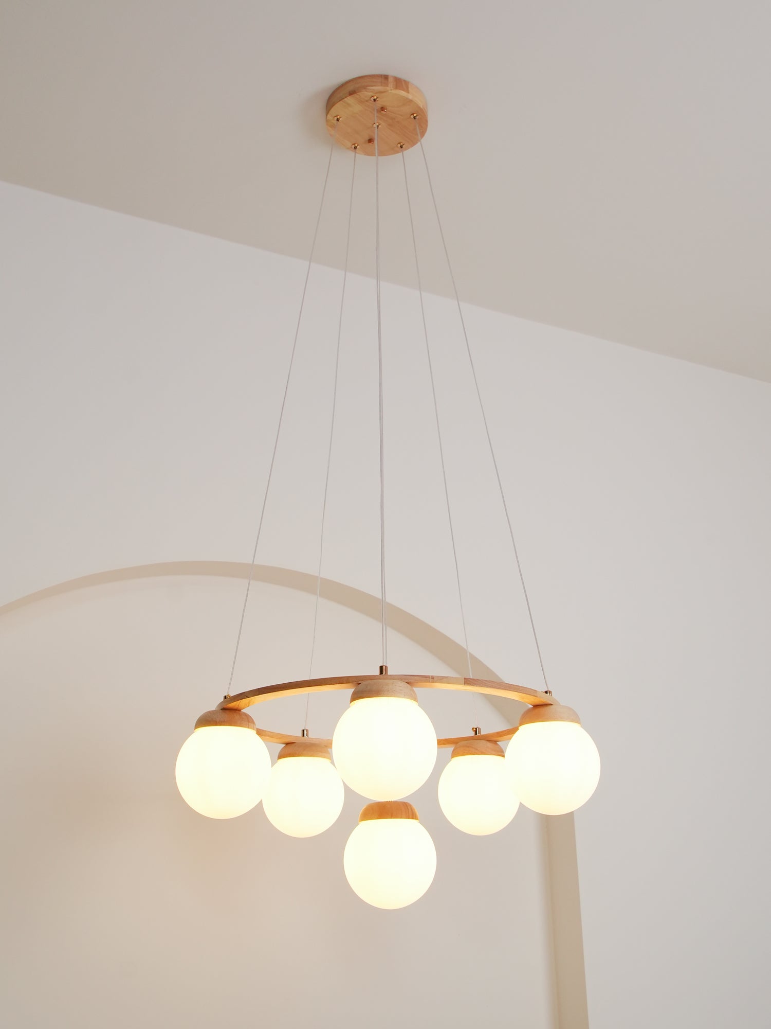 Lustra Lustre en Bois avec Anneau et Globes