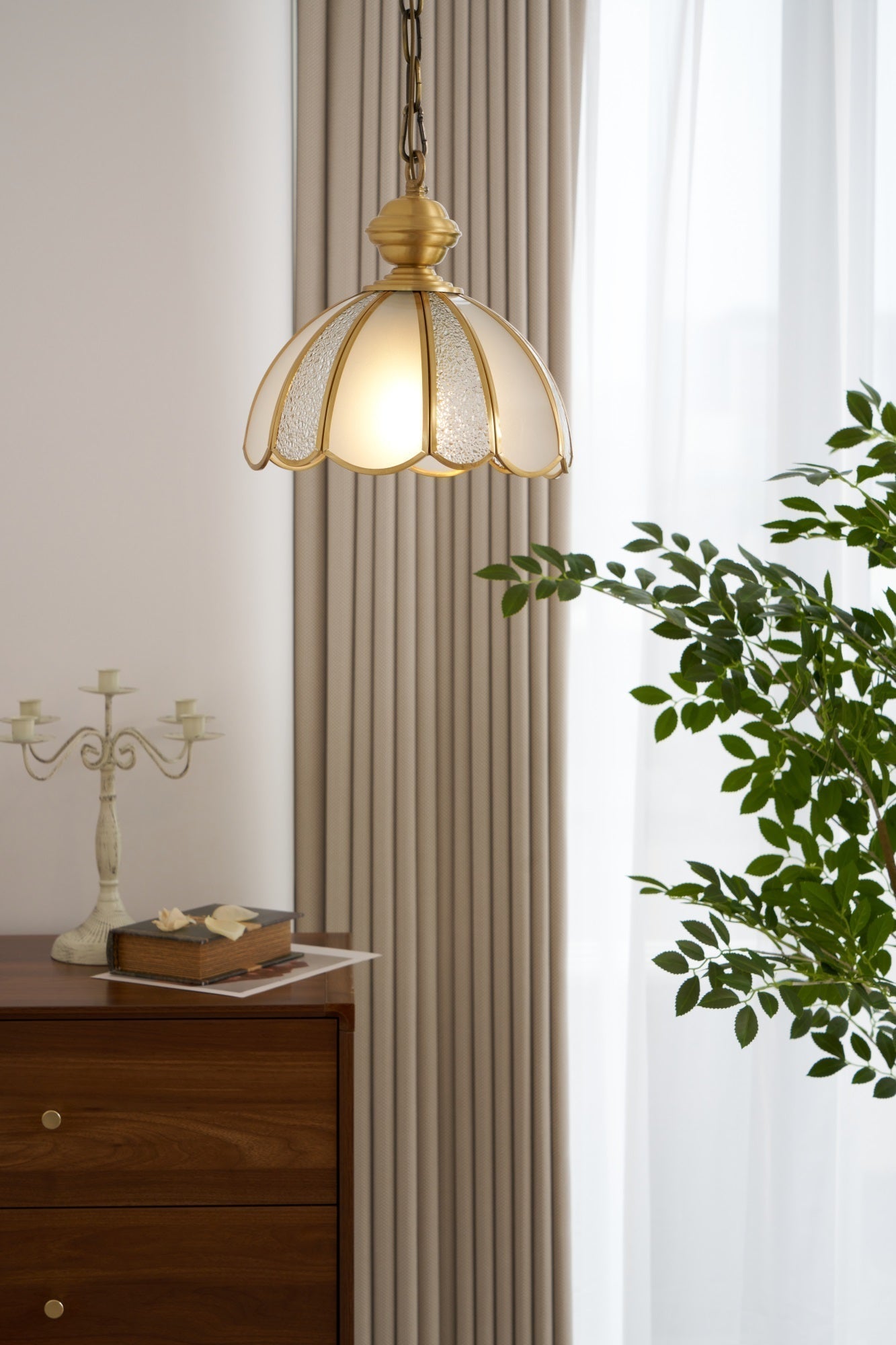 Ophaan Suspension Traditionnelle en Laiton et Verre Art