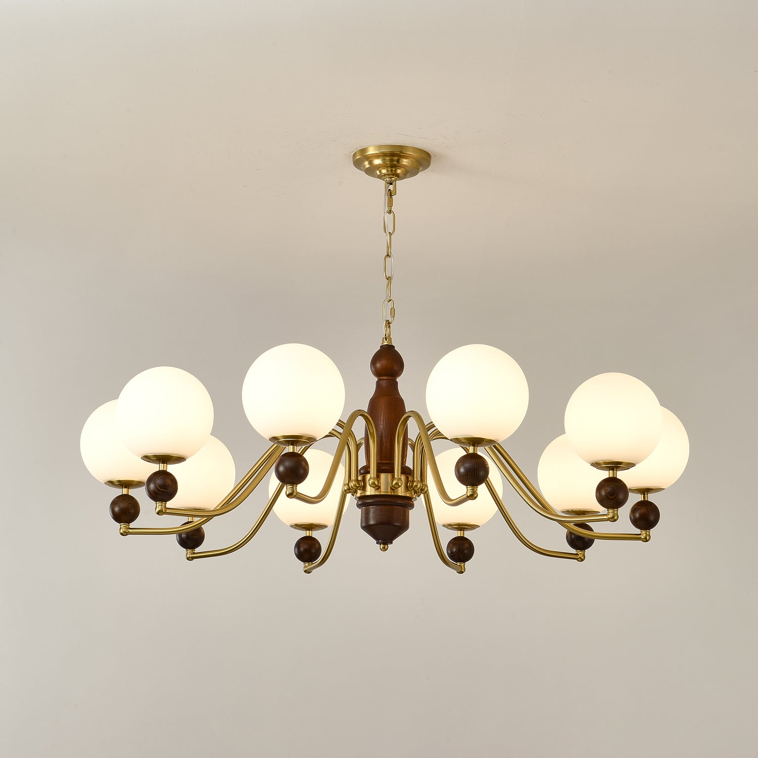 Lustra Lustre Bois Laiton Globe