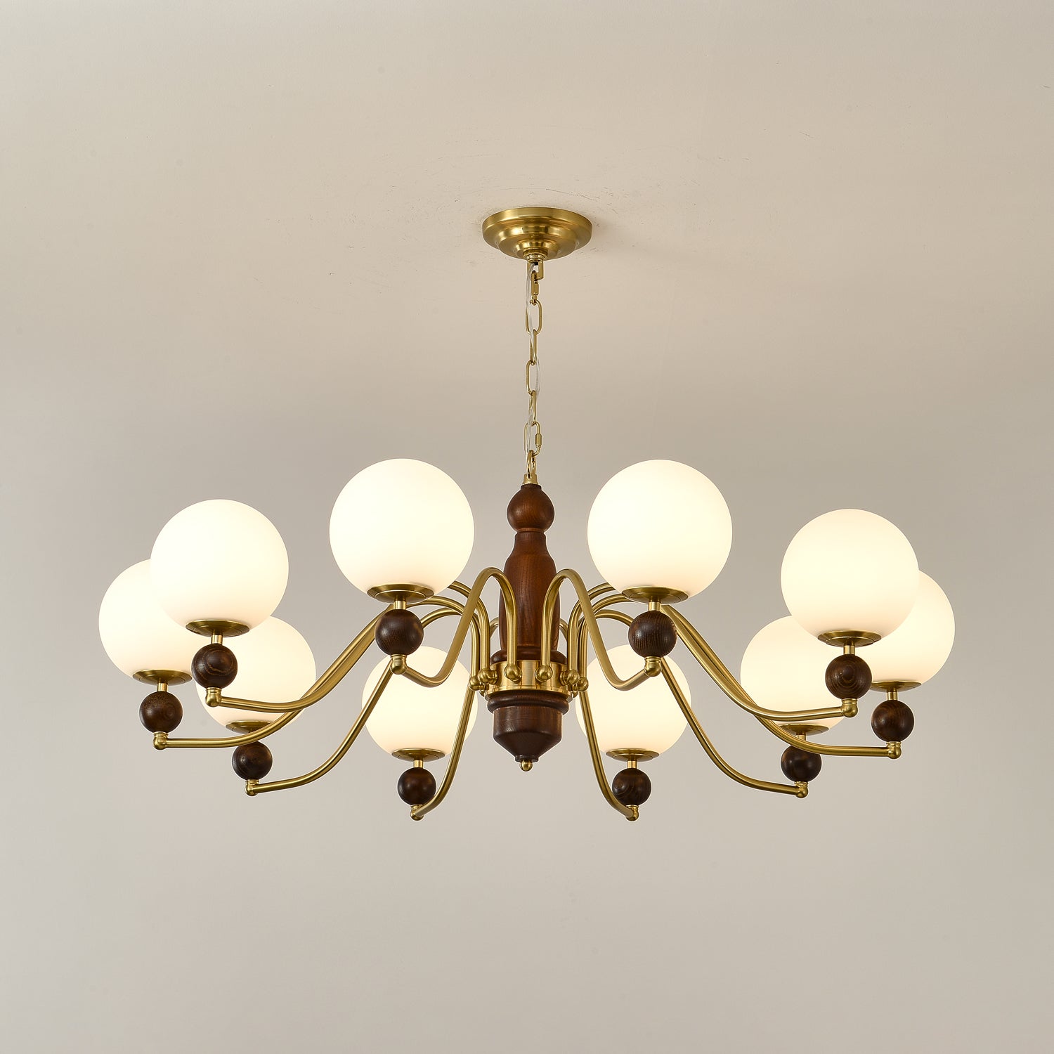 Lustra Lustre Bois Laiton Globe