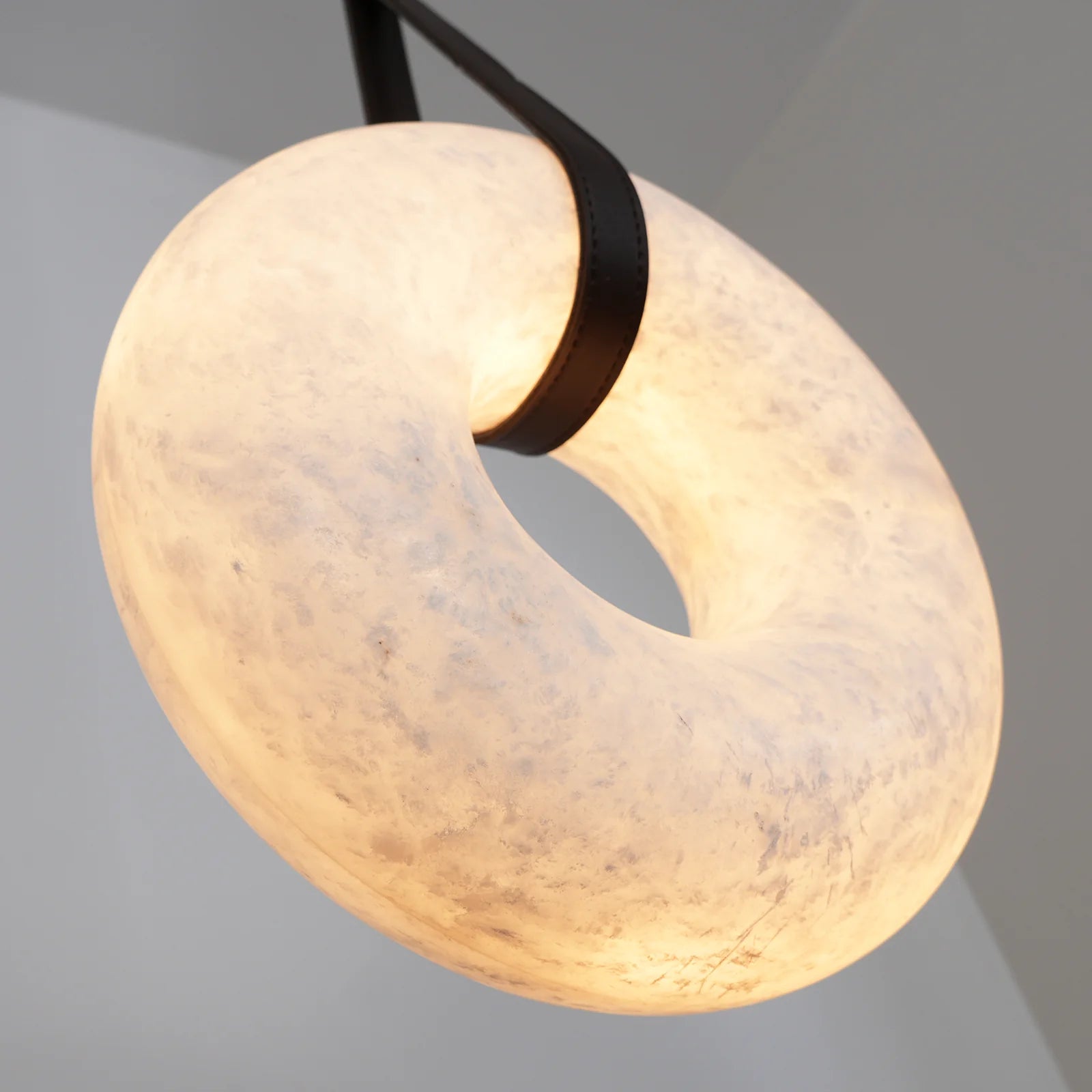 Aurtala Suspension Albâtre Art Nordique Premium
