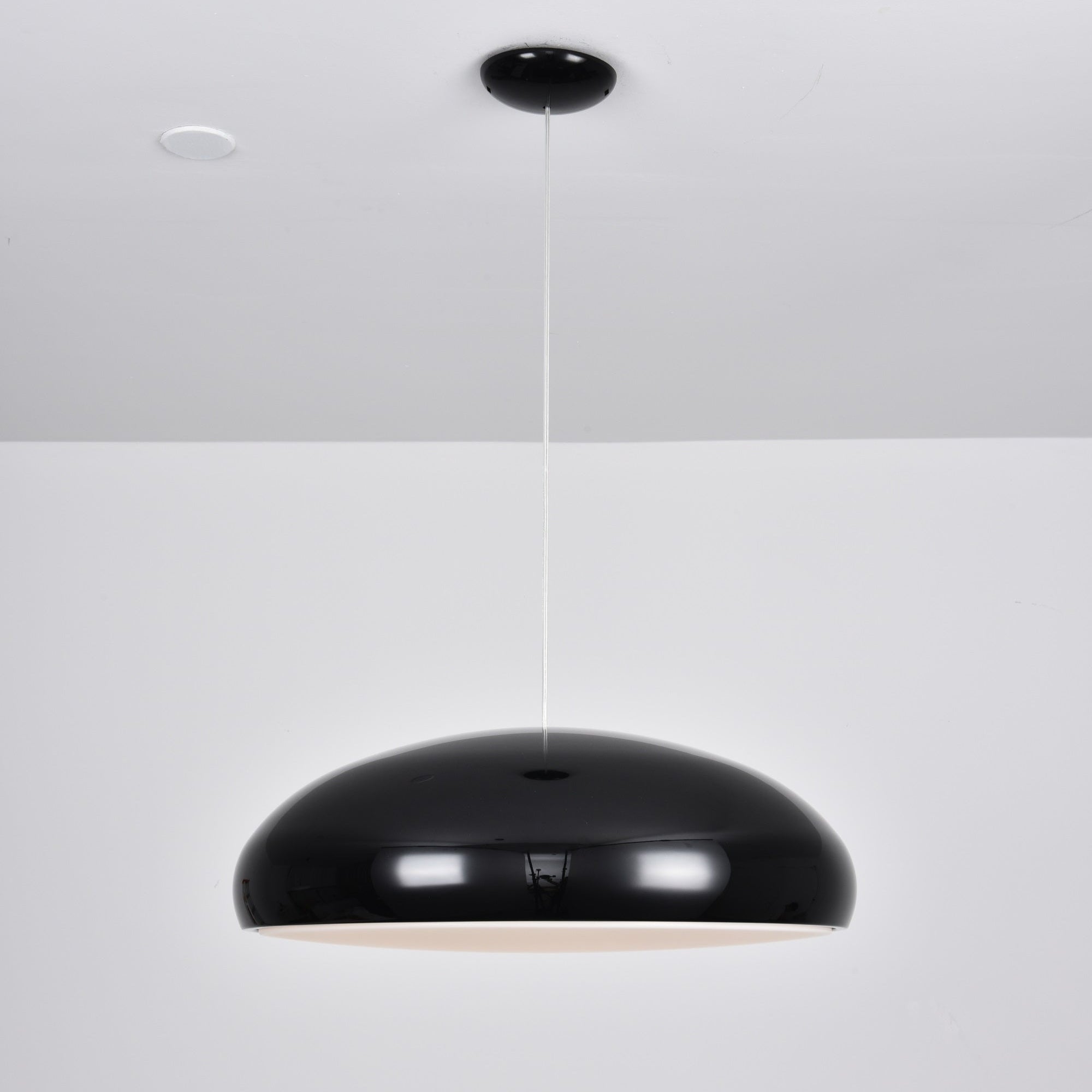 Calynda Suspension Minimaliste
