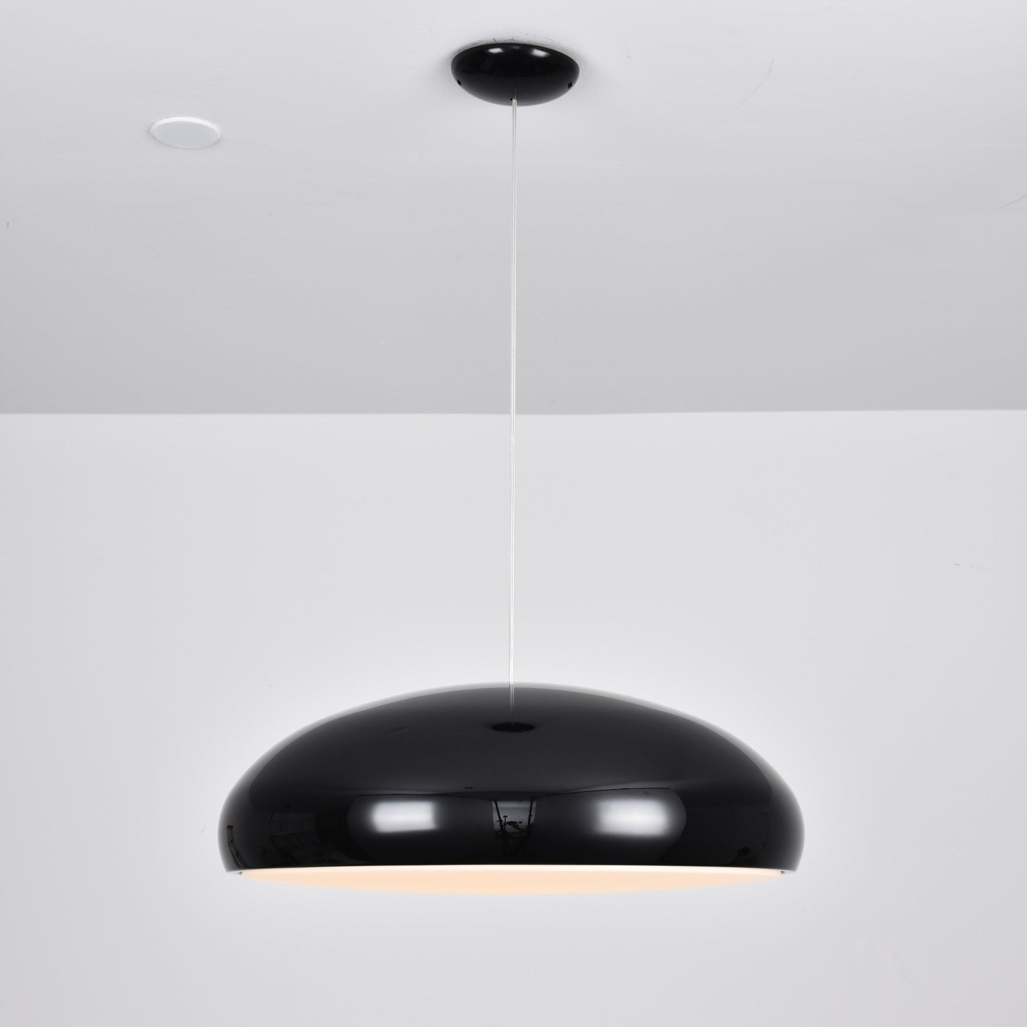 Calynda Suspension Minimaliste