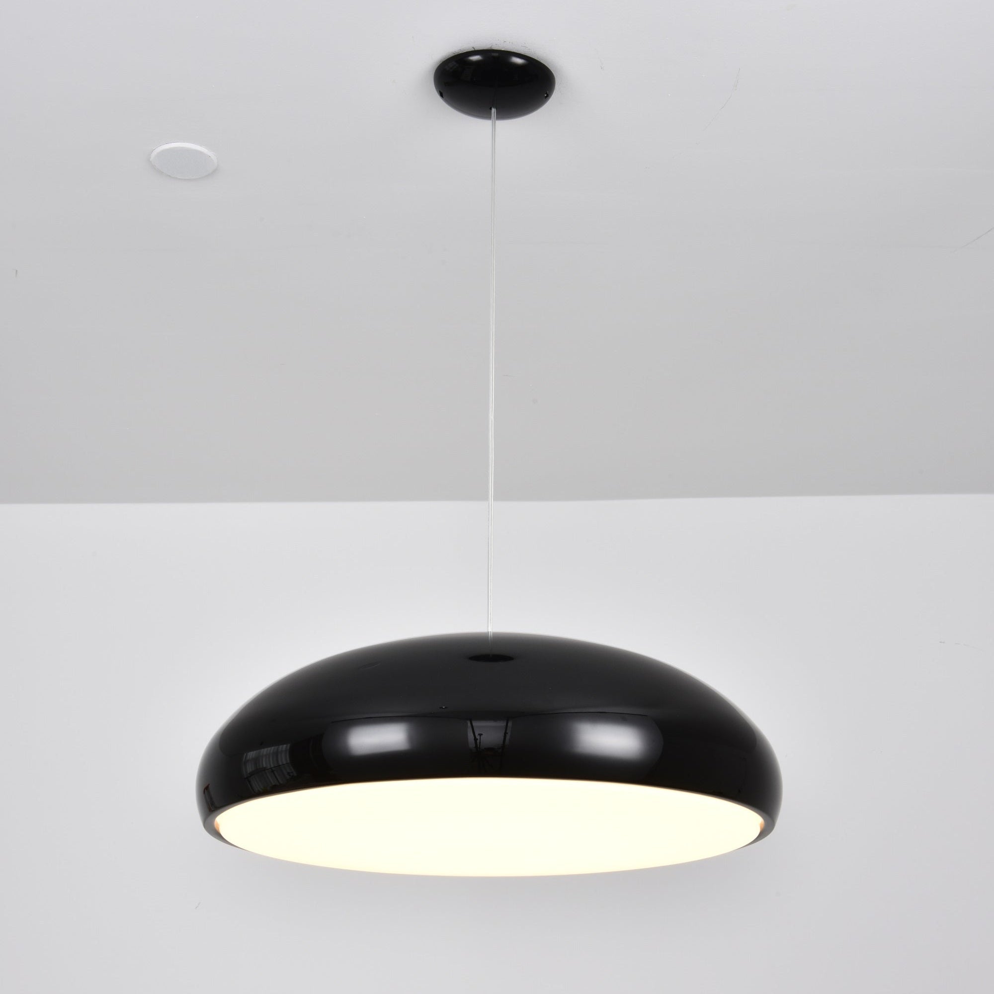 Calynda Suspension Minimaliste