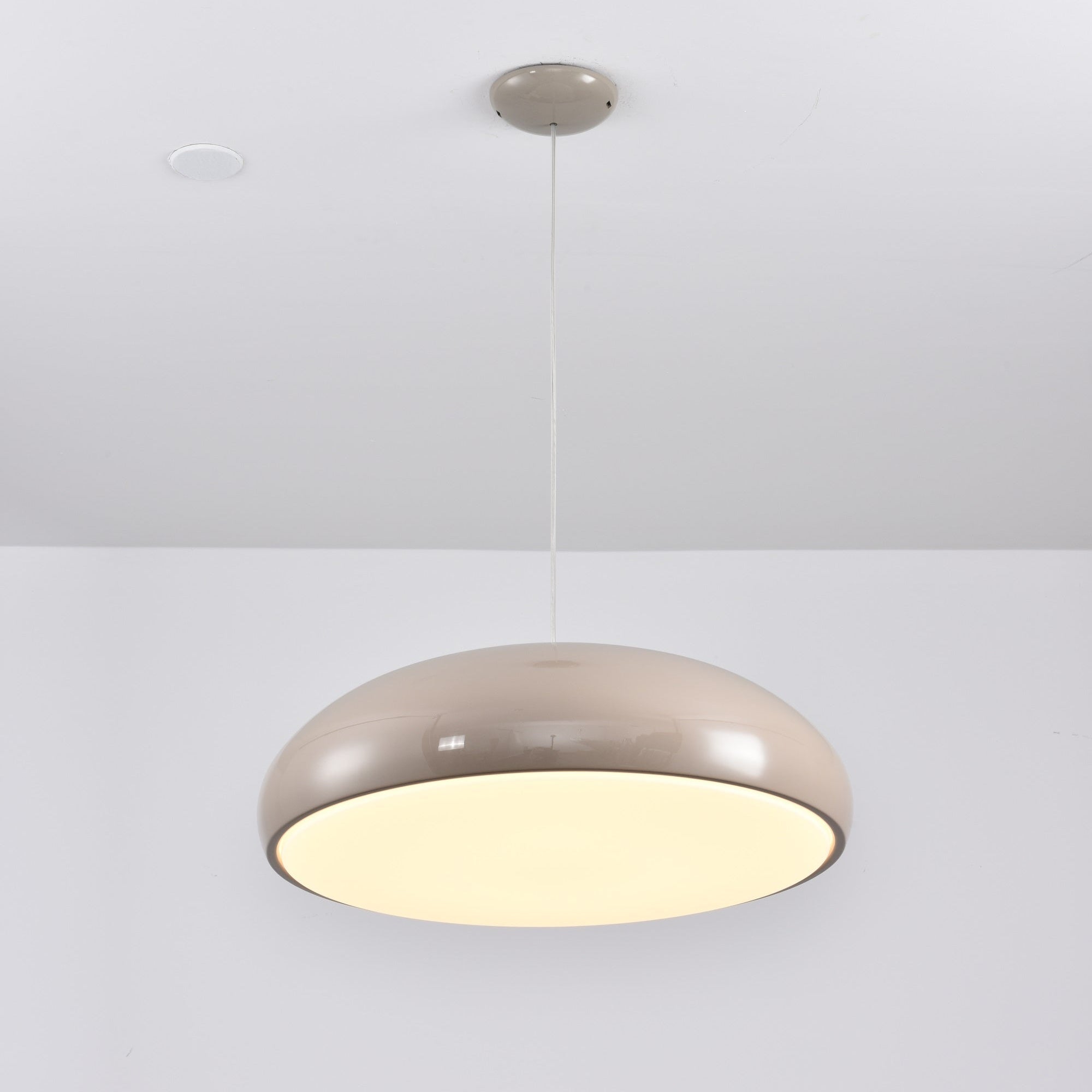 Calynda Suspension Minimaliste