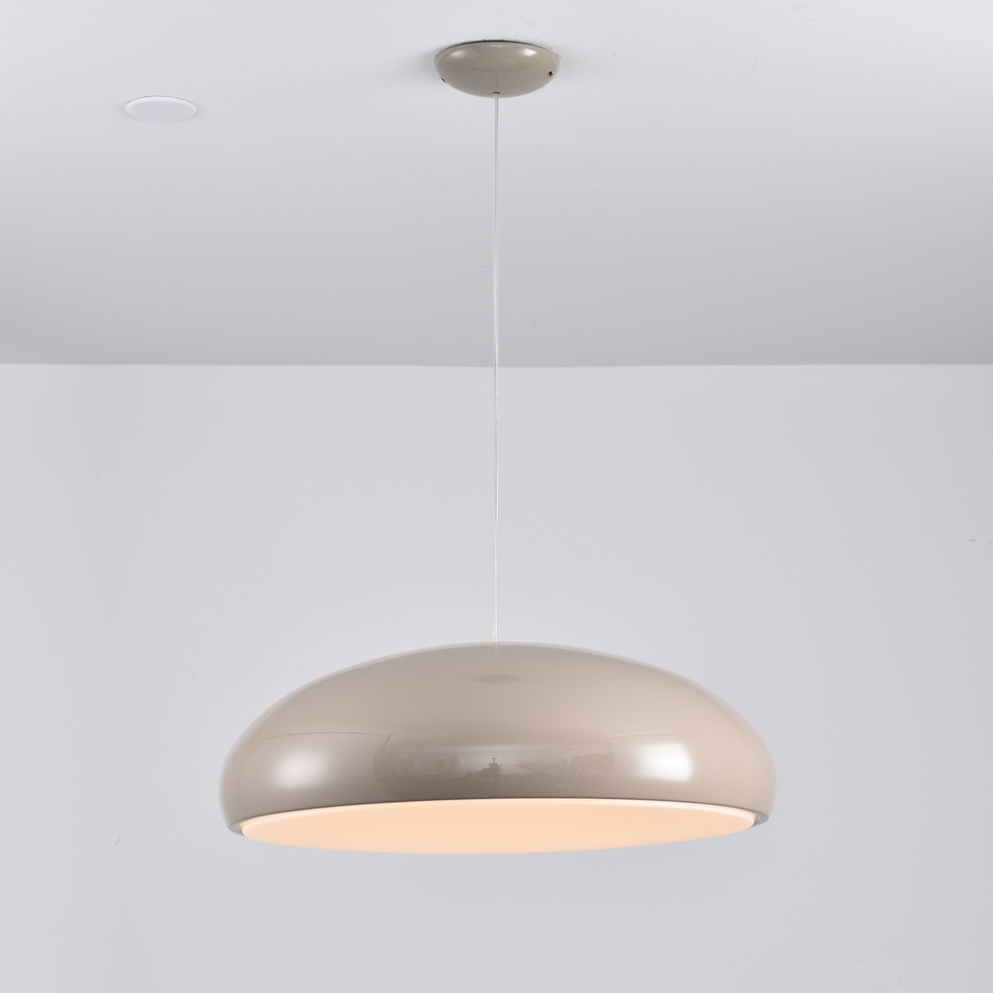 Calynda Suspension Minimaliste