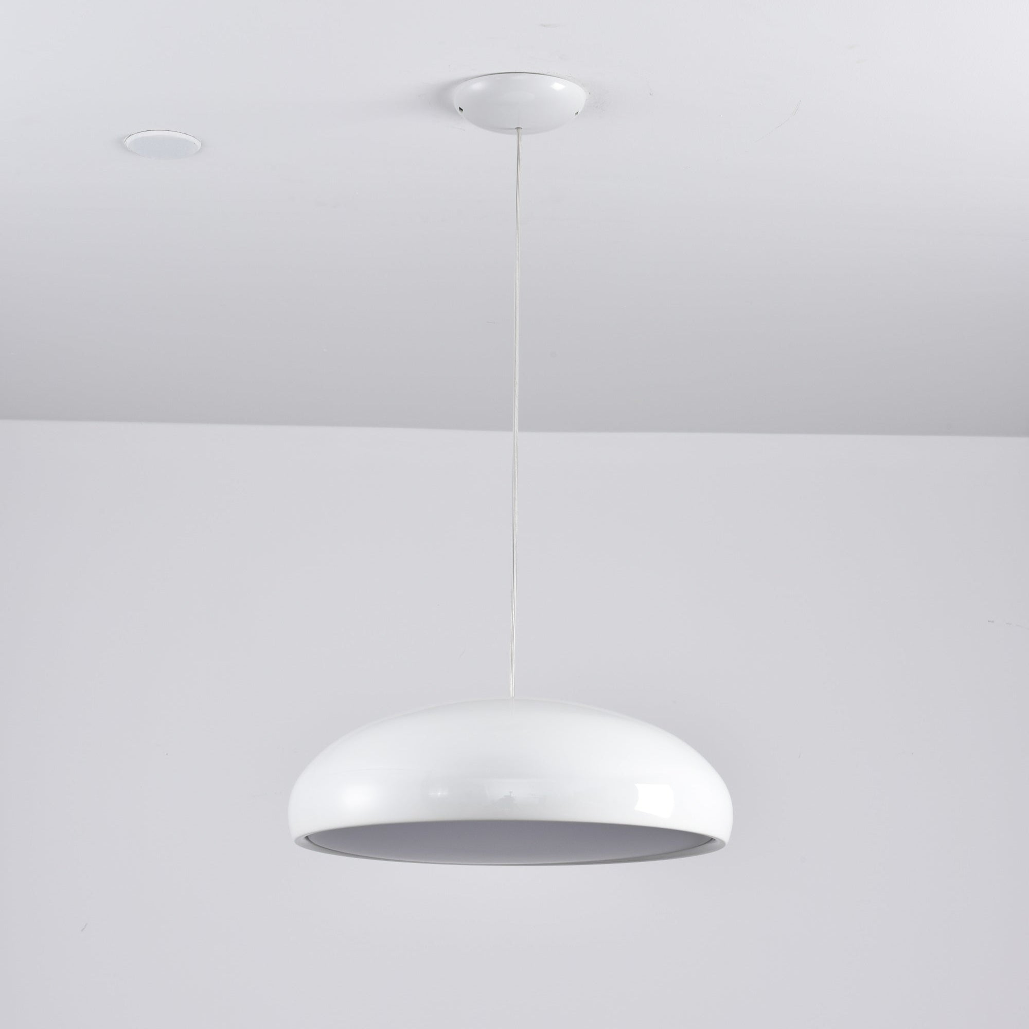 Calynda Suspension Minimaliste