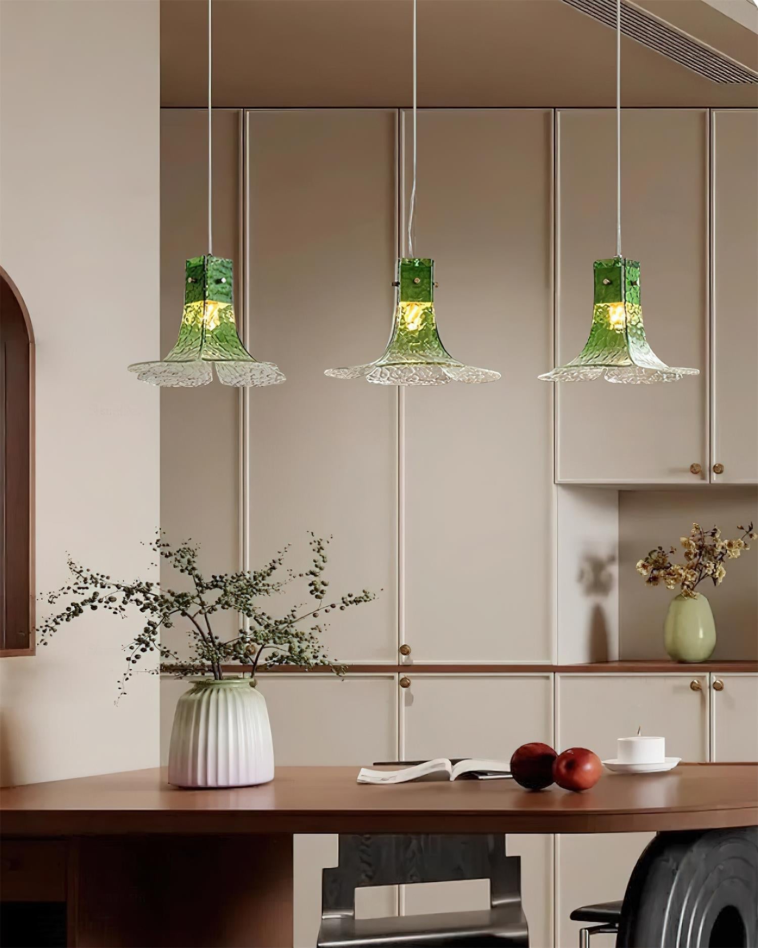 Panya Suspension en Verre Soufflé à la Main Pétale Organique