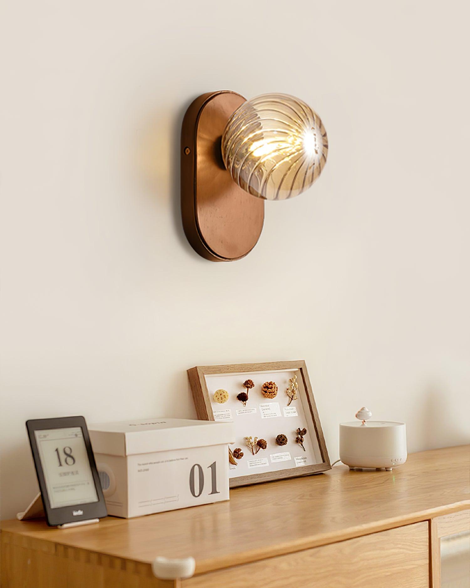 Applique Murale Bois Corps Ambre Verre Côtes Globe Moderne Accent