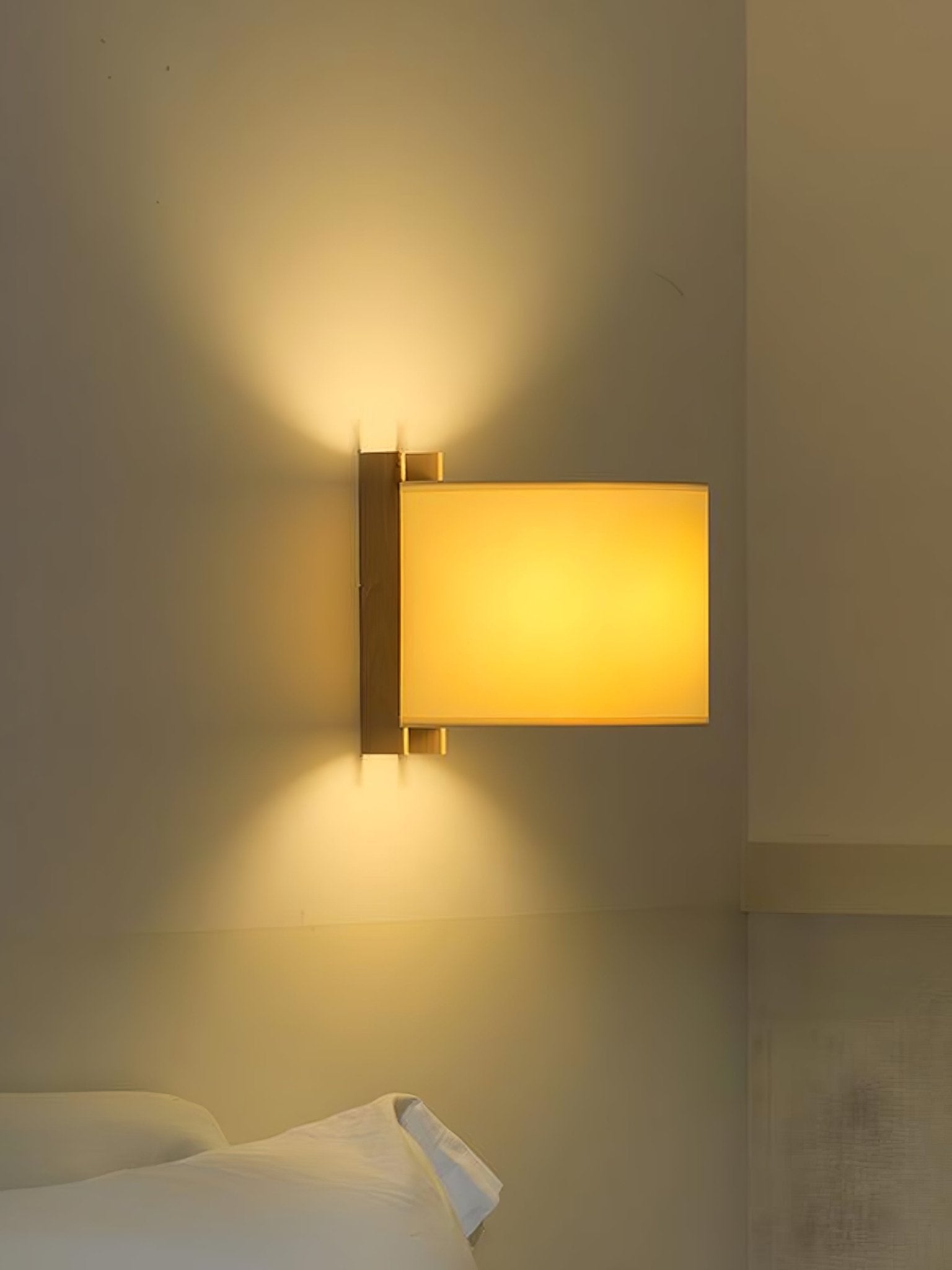 Aura Applique Murale Minimaliste en Tissu