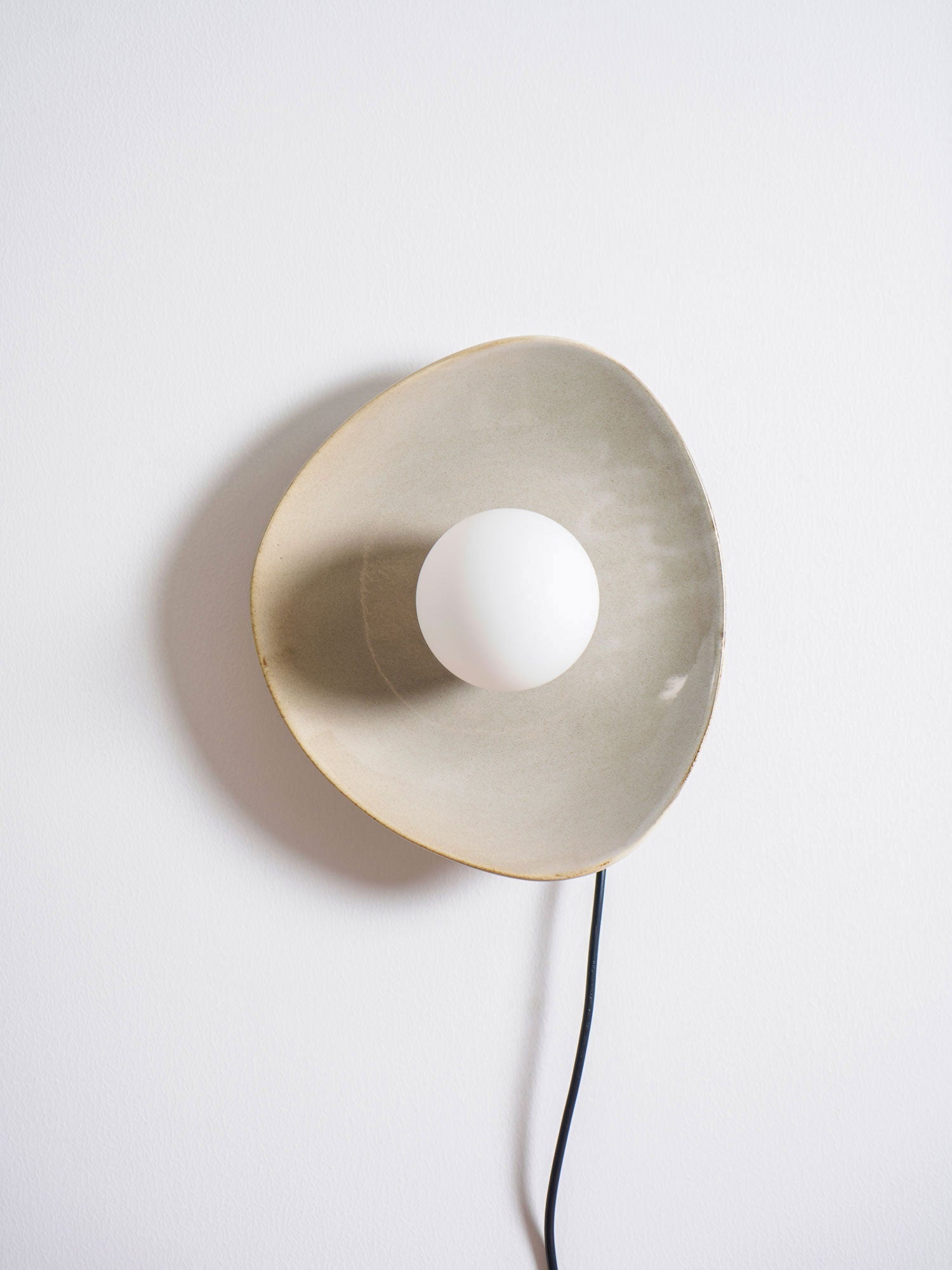 Nancy Pebble Disc Plug-in Ceramics Glass Wall Light