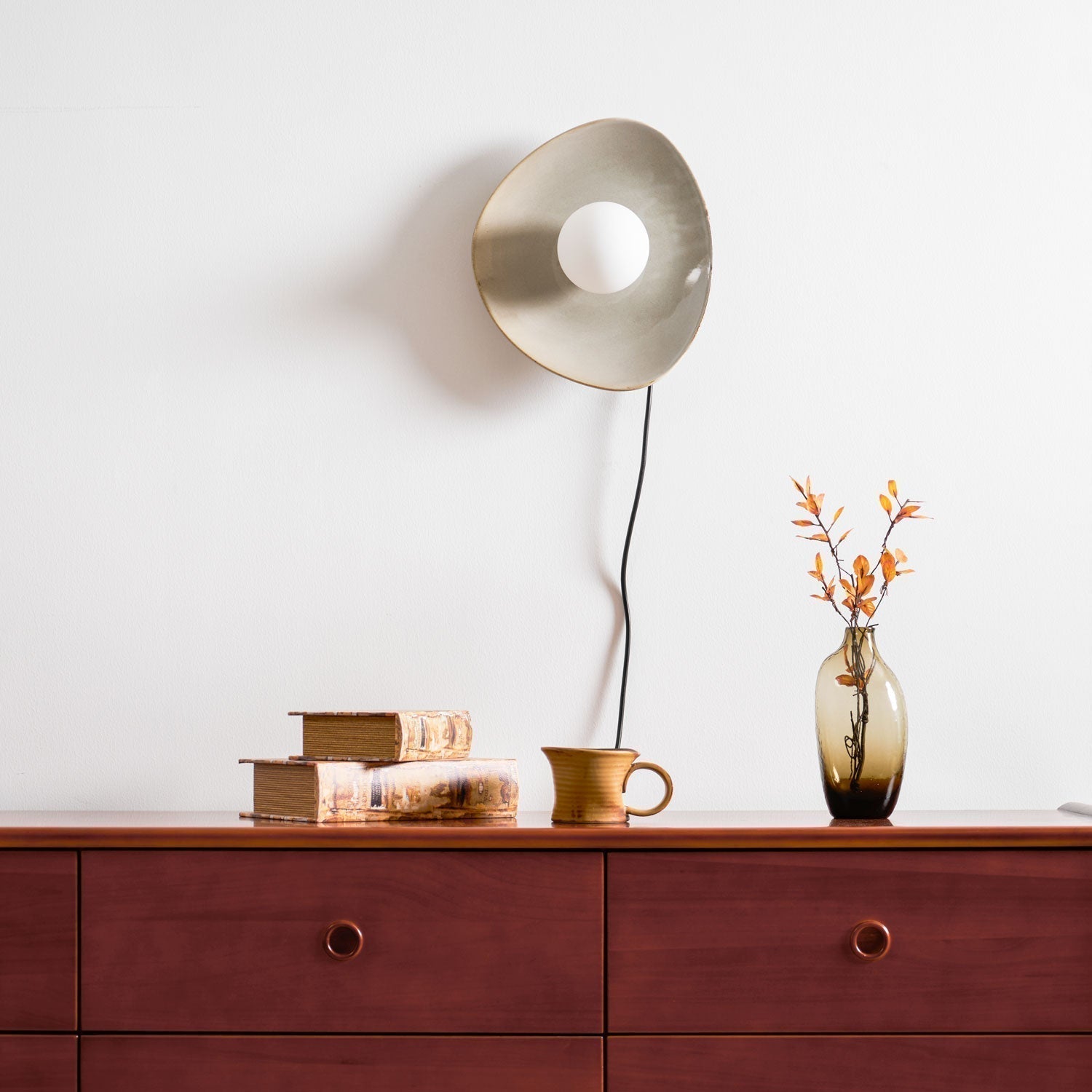 Nancy Pebble Disc Plug-in Ceramics Glass Wall Light