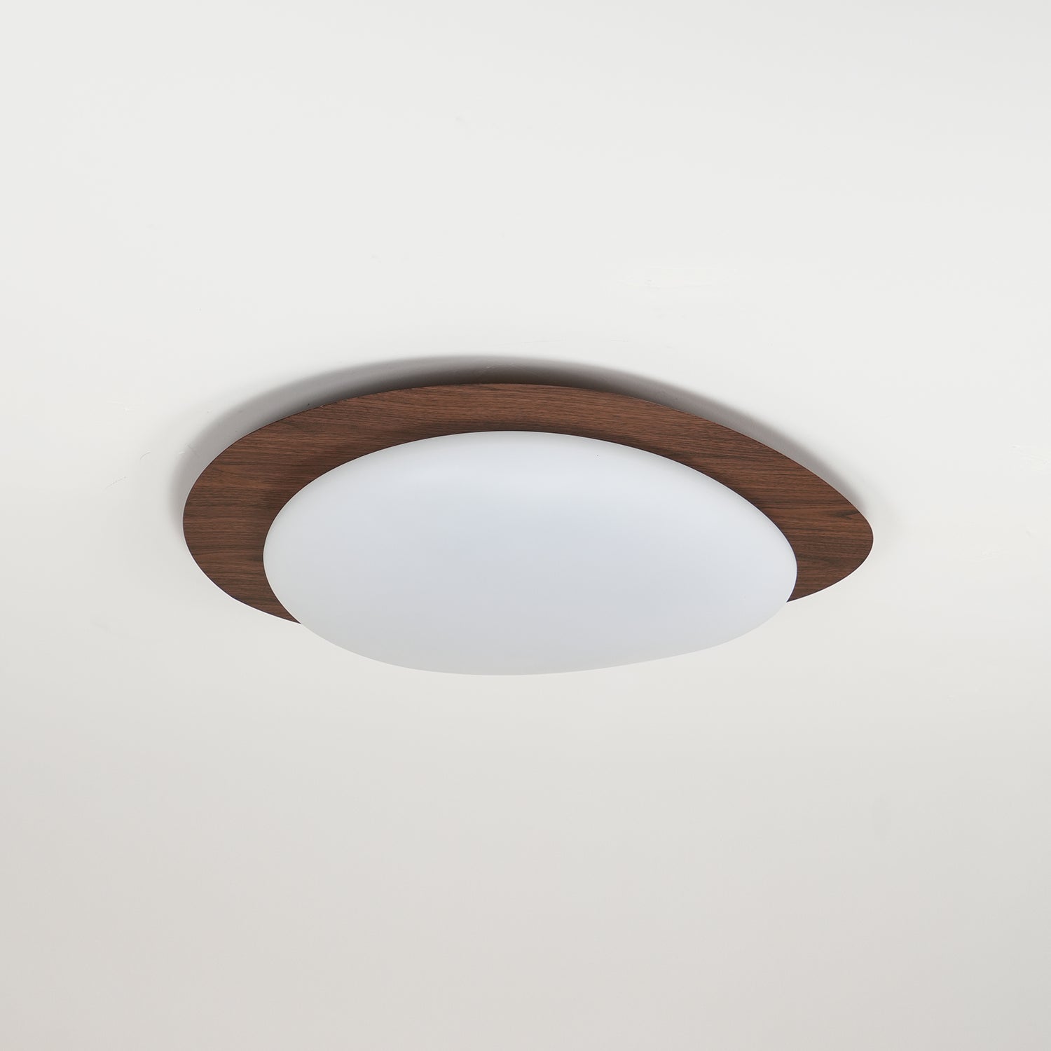 Solara Plafonnier Galet en Noyer Acrylique LED