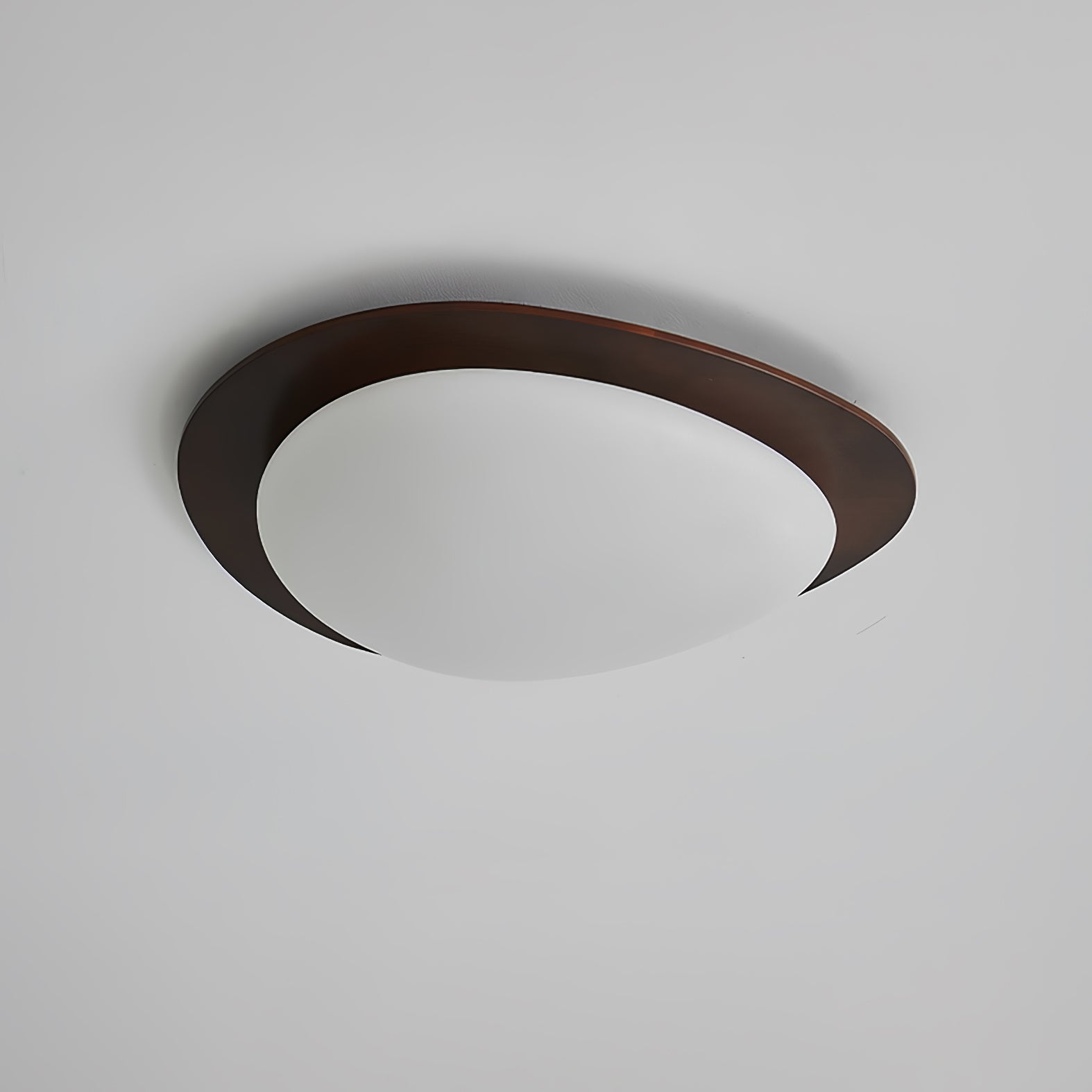 Lustra Ceiling Light Wooden Walnut Pebble