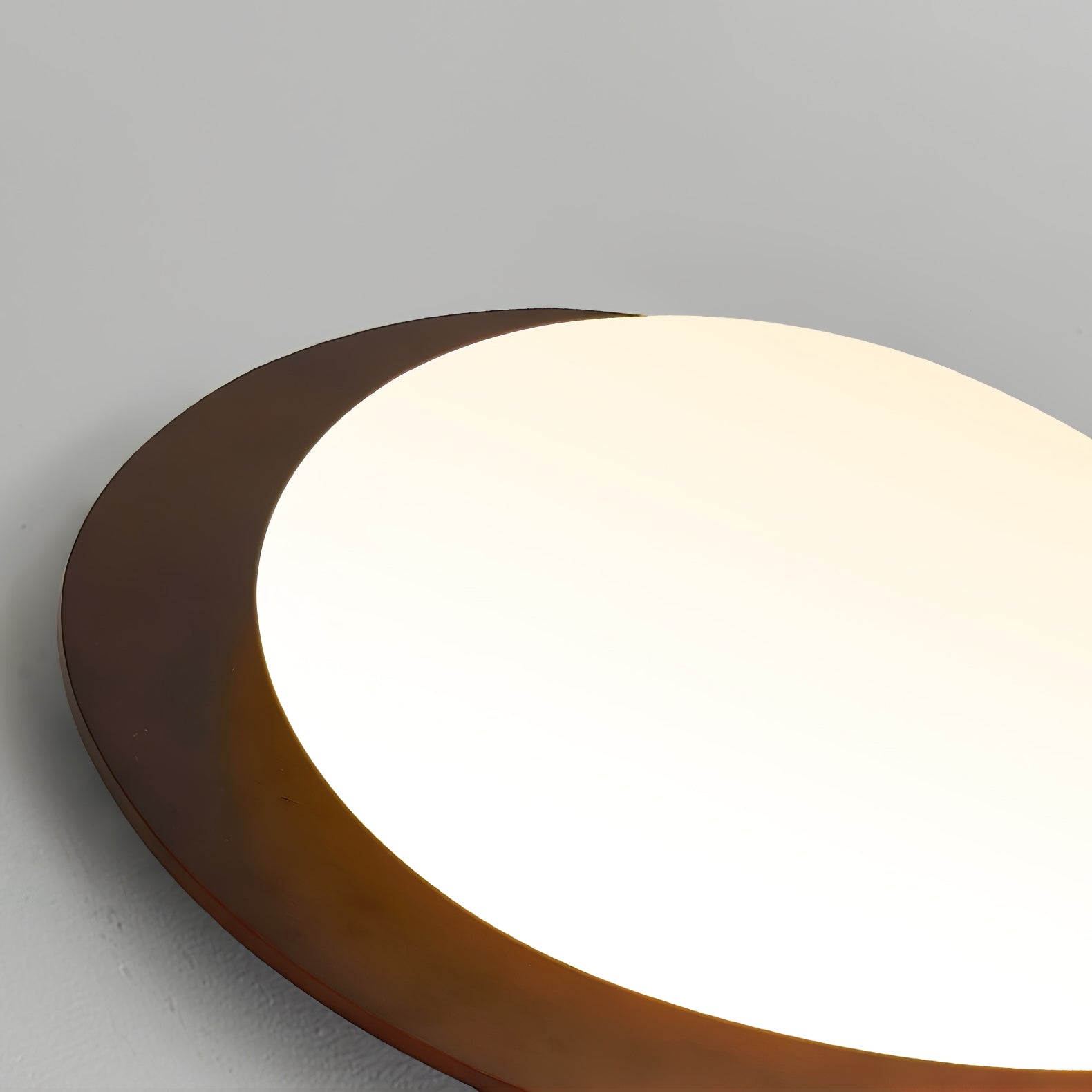 Lustra Ceiling Light Wooden Walnut Pebble