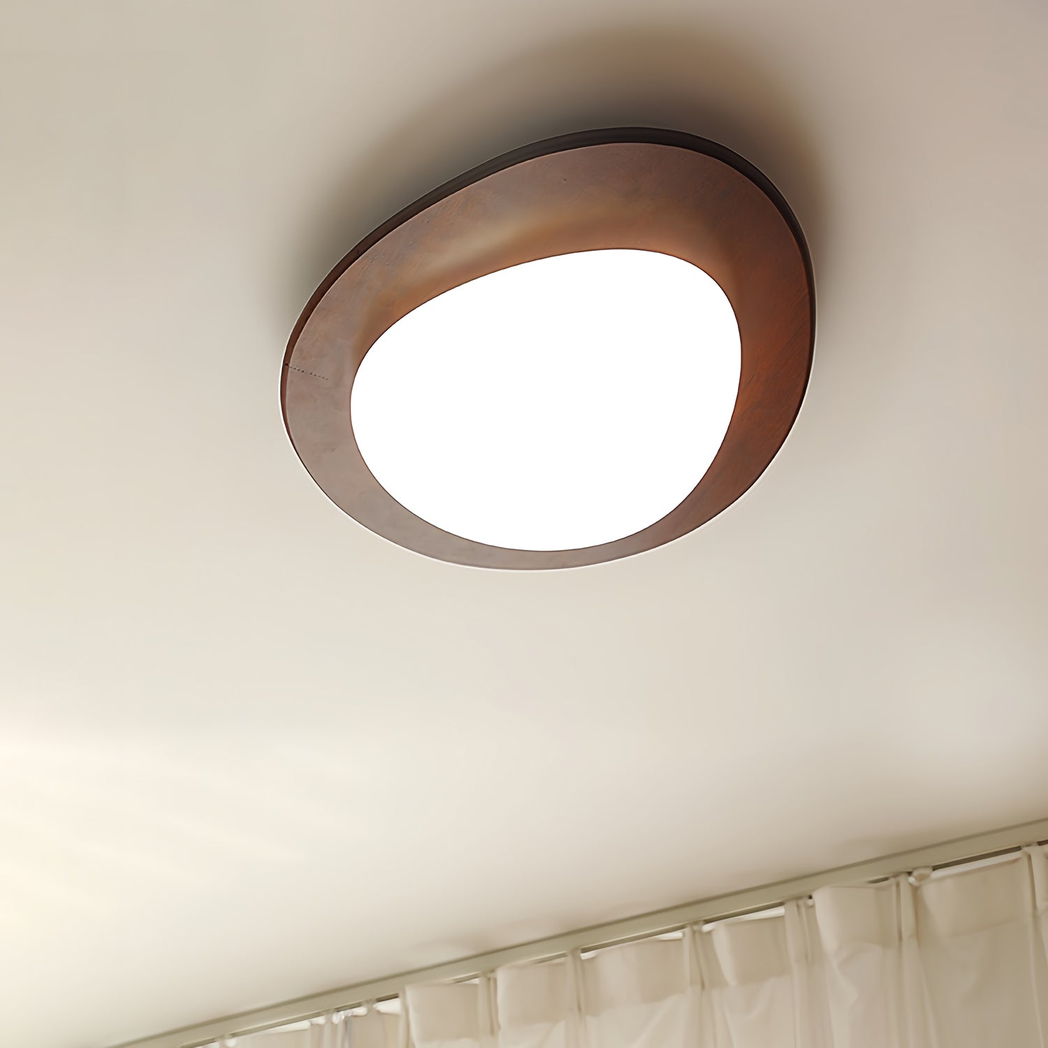 Lustra Ceiling Light Wooden Walnut Pebble