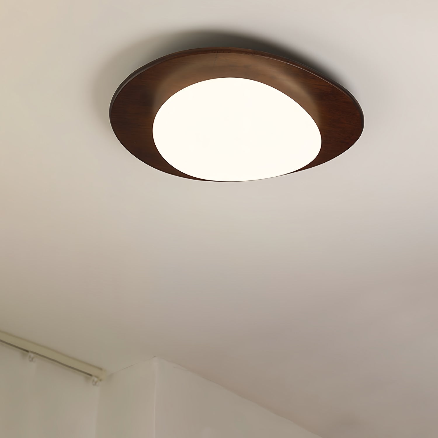 Lustra Ceiling Light Wooden Walnut Pebble