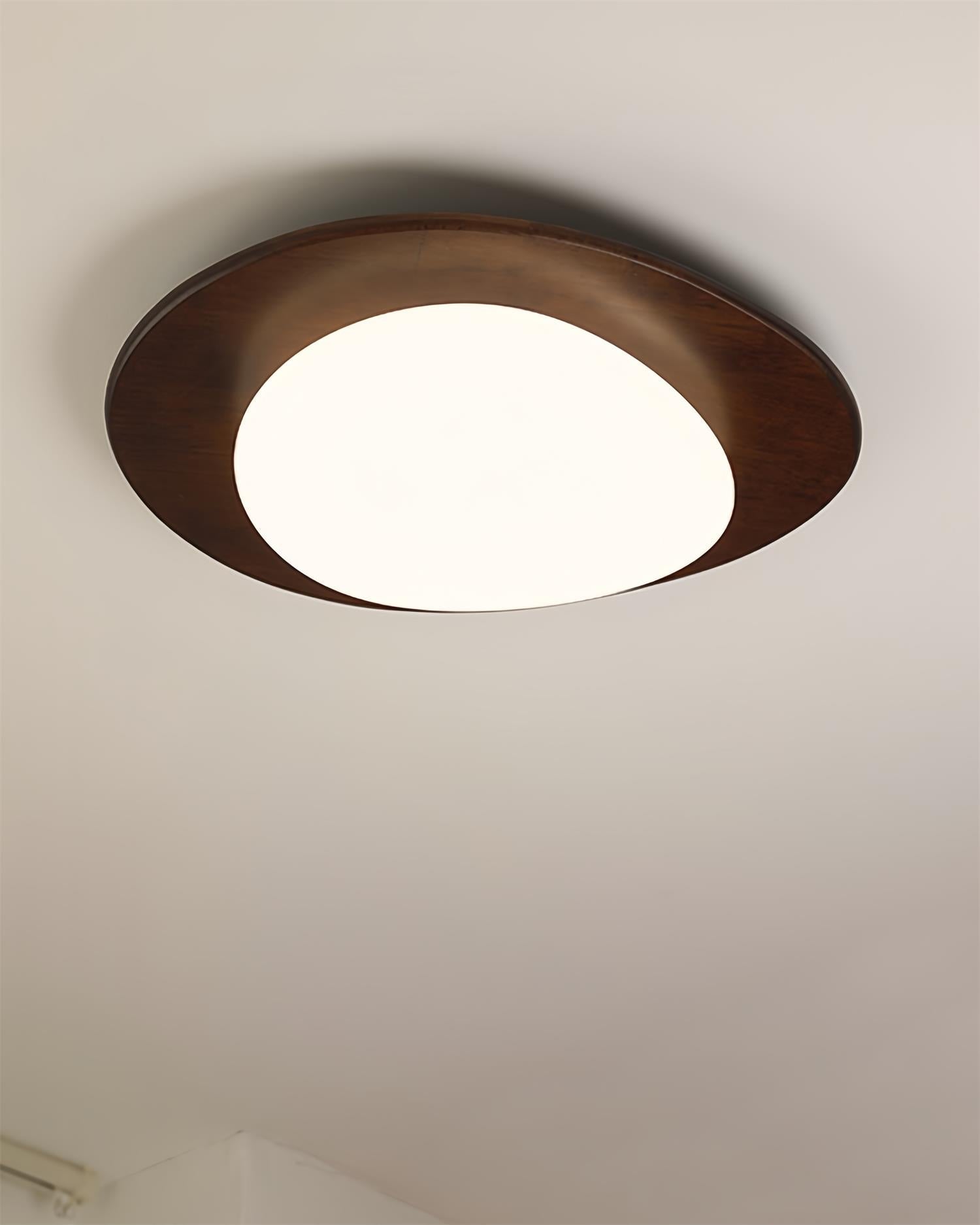 Lustra Ceiling Light Wooden Walnut Pebble