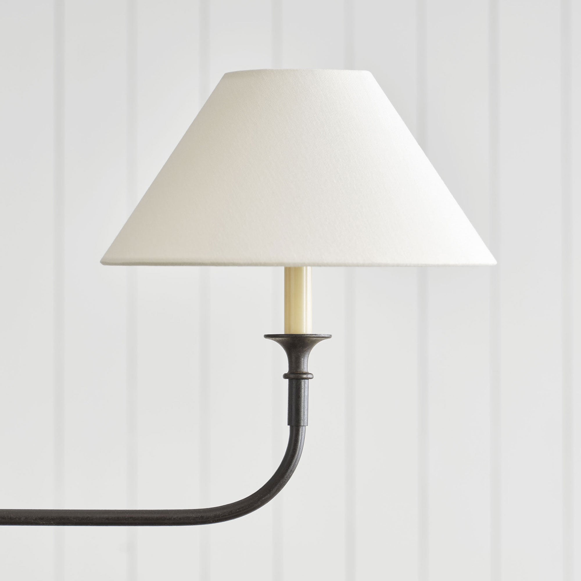 Norli Lustre Linéaire Moderne à LED en Métal