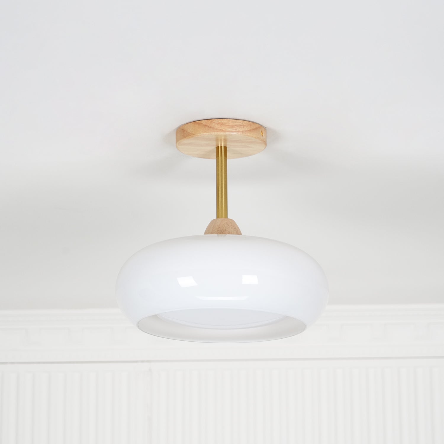 Solara Plafonnier en verre et bois avec abat-jour coloré