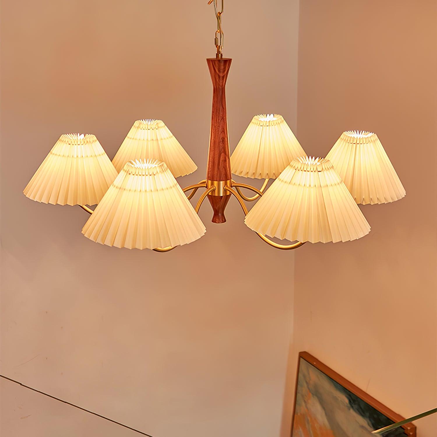 Lustra Lustre Plissé avec Abat-jours Blancs Milieu du Siècle