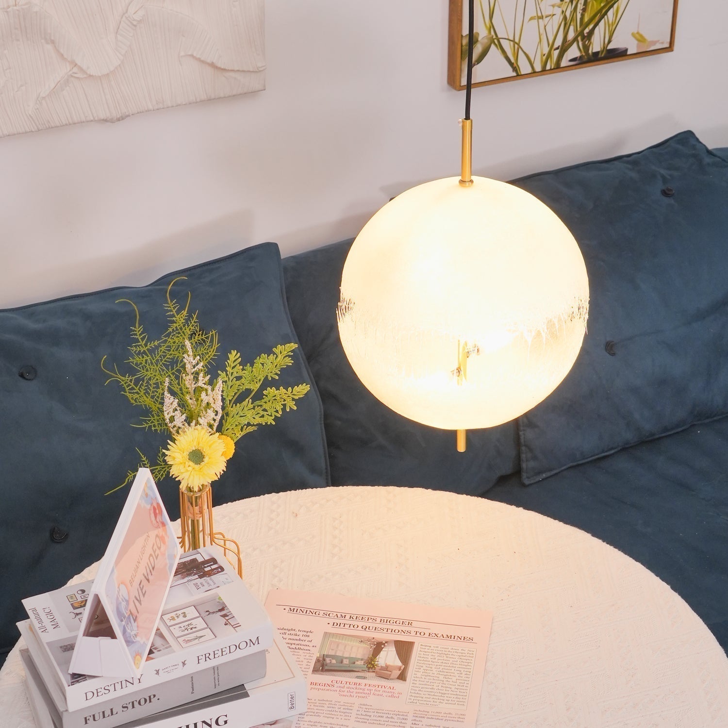 Bravura Futuristic Pendant Lamp