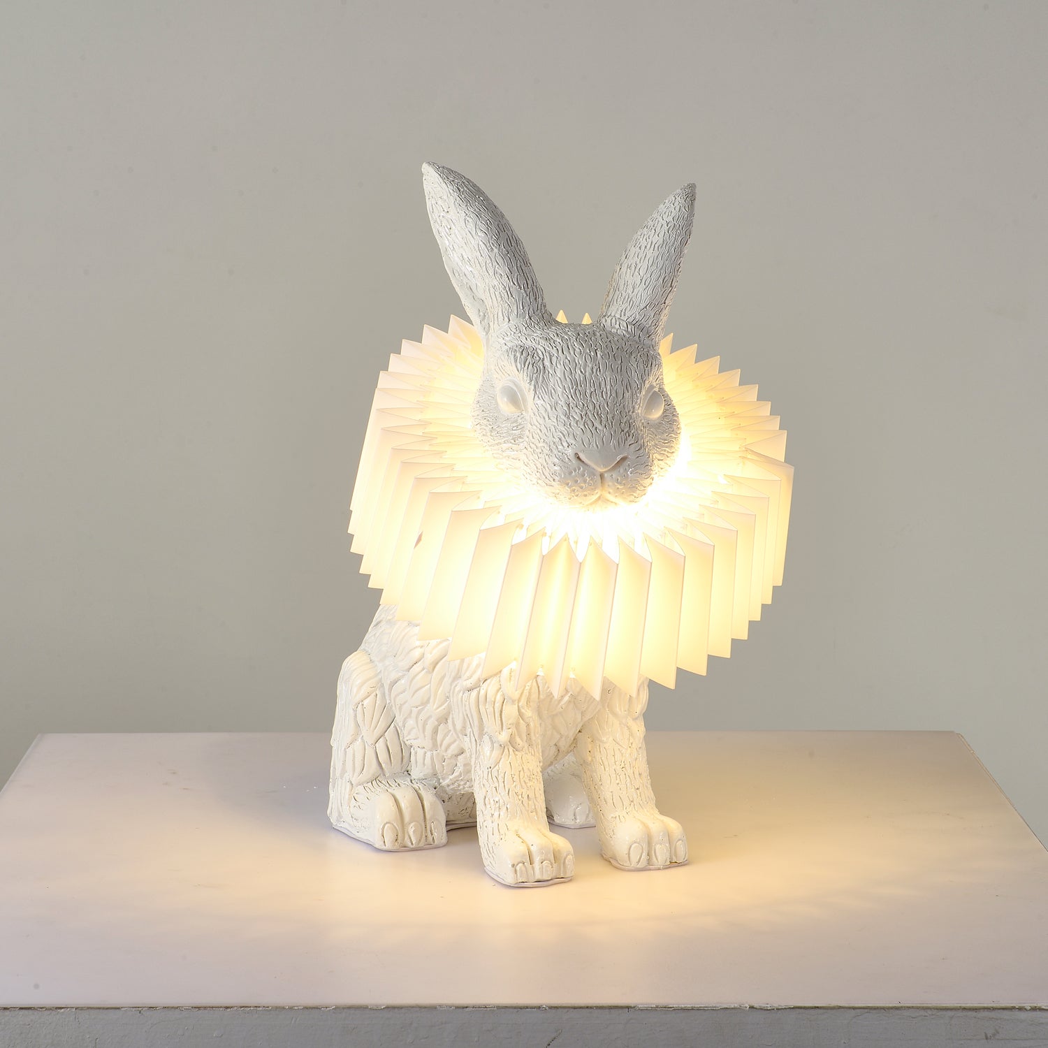 Eldaian Lampe de Table en Résine Ludique
