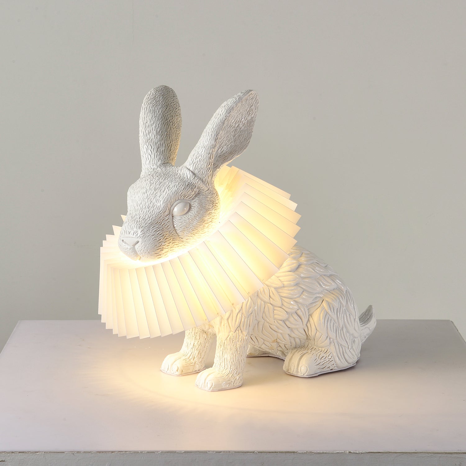 Eldaian Lampe de Table en Résine Ludique