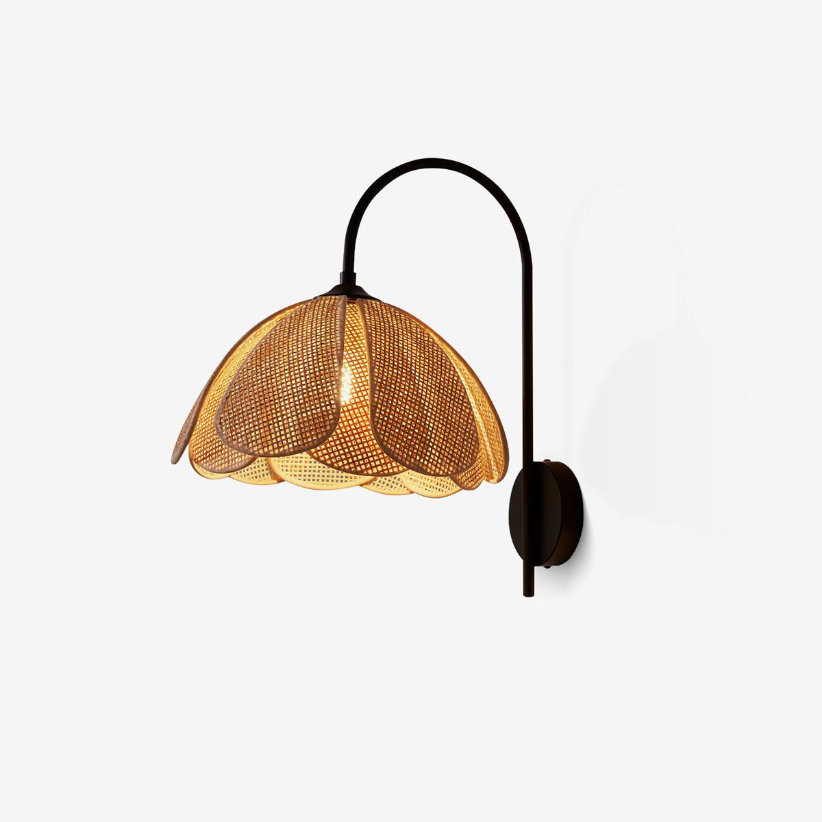 Edria Lustra Applique Murale Rattan Forme Pétale Élégante