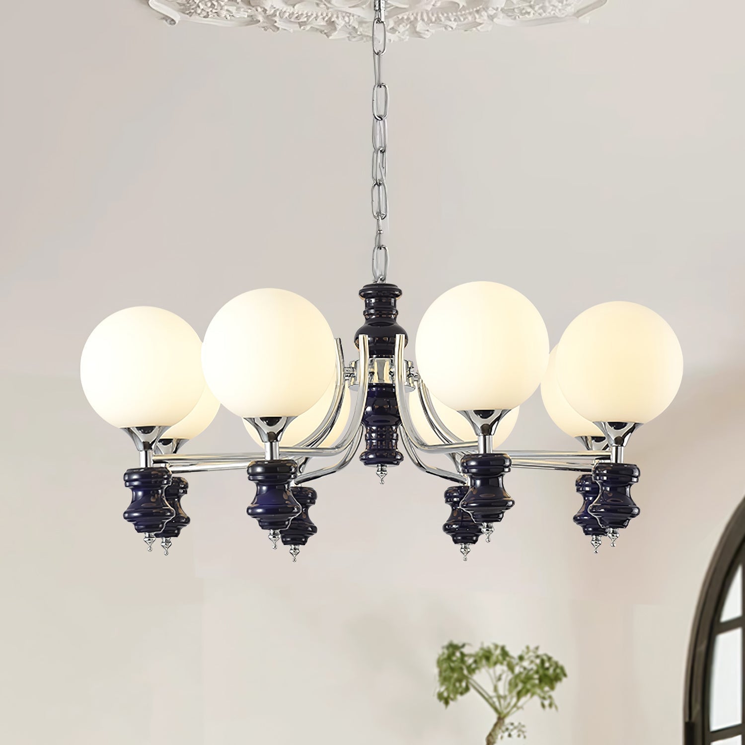 Aurora Lustre Regal Orb Givré