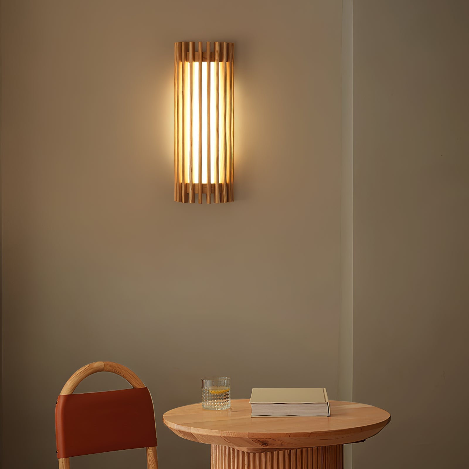 Veyno Lampe murale à lattes en bois
