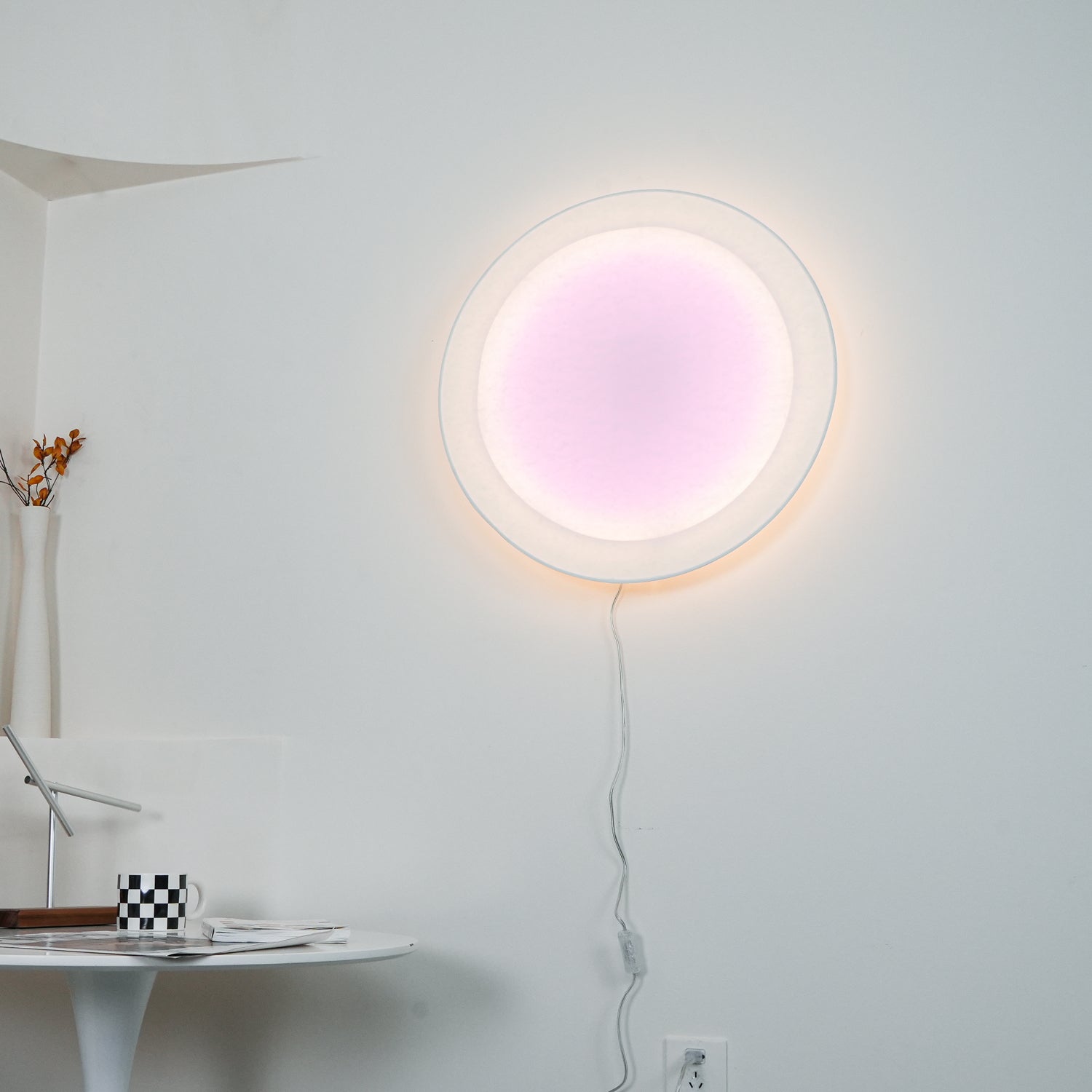 Zevarus Art Relax Plug-in Wall Light
