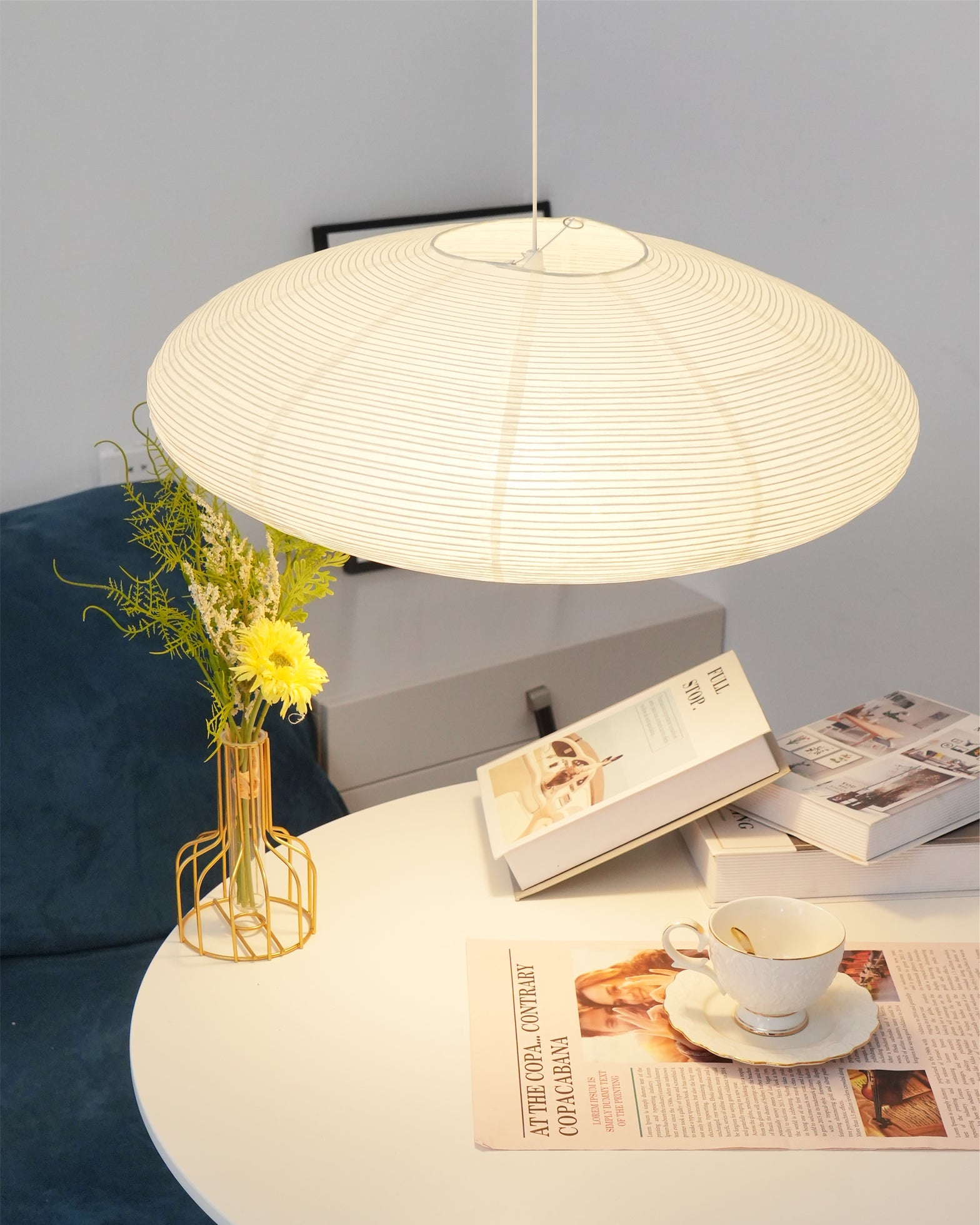 Lustra Suspension en Papier pour Salon