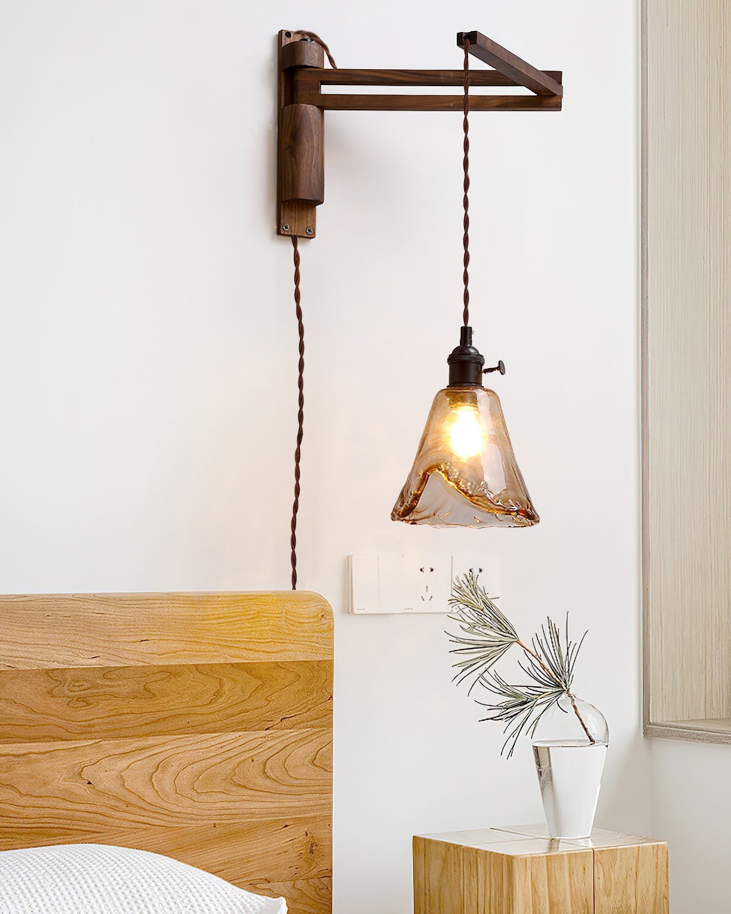 Atelier Applique Murale Plug In