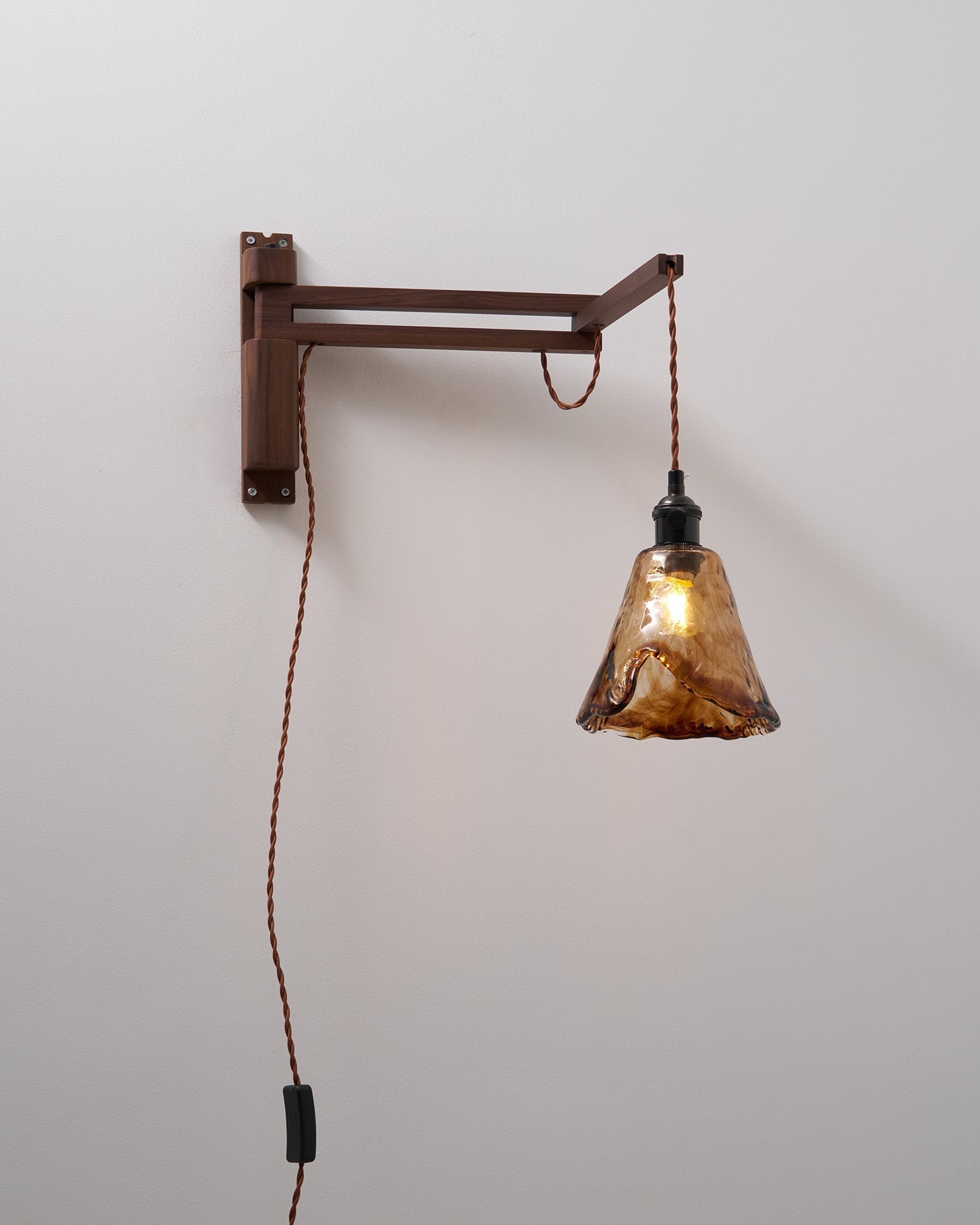 Atelier Applique Murale Plug In