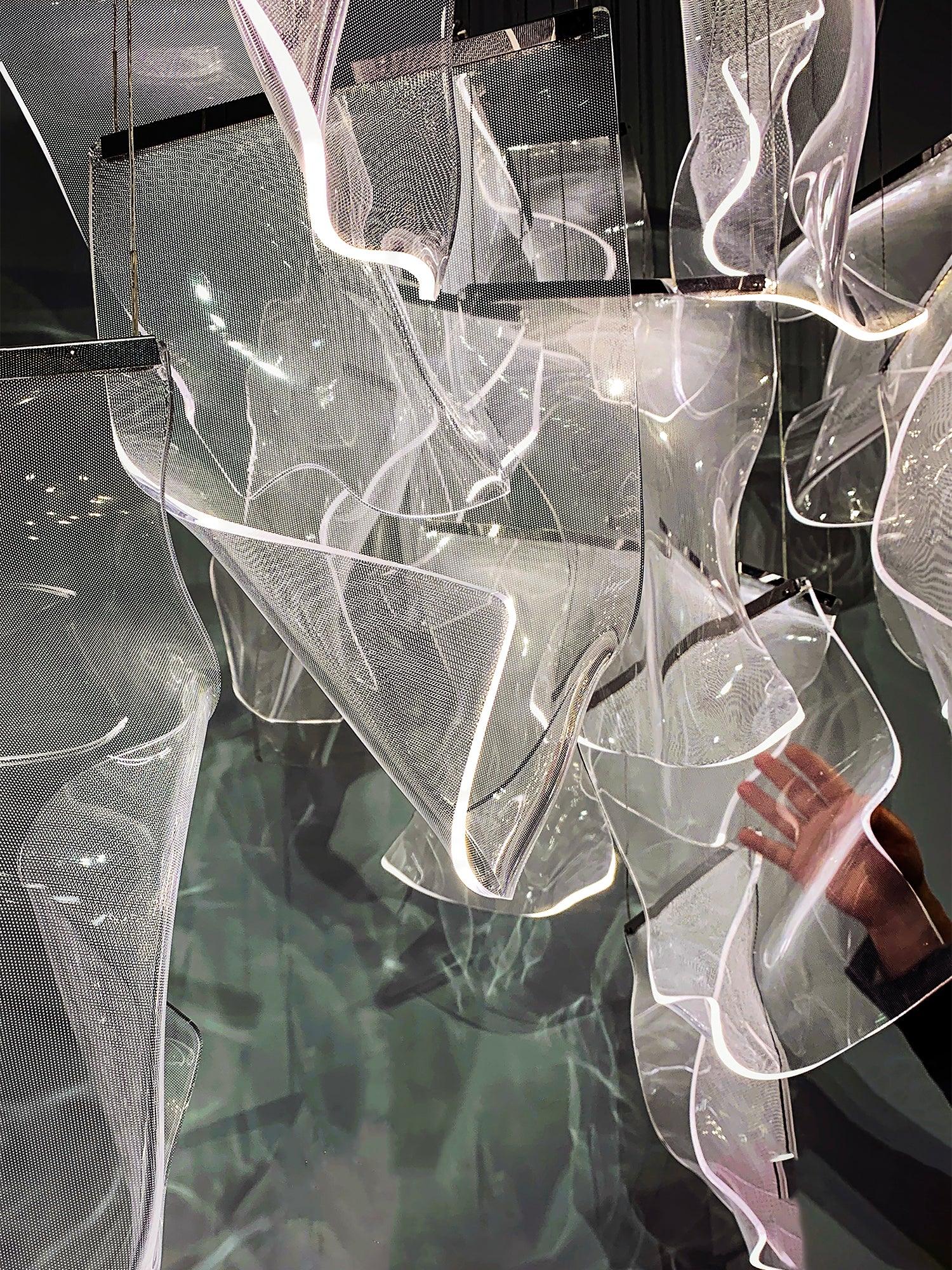 Lustra Lustre Acrylic LED Abstract Floating