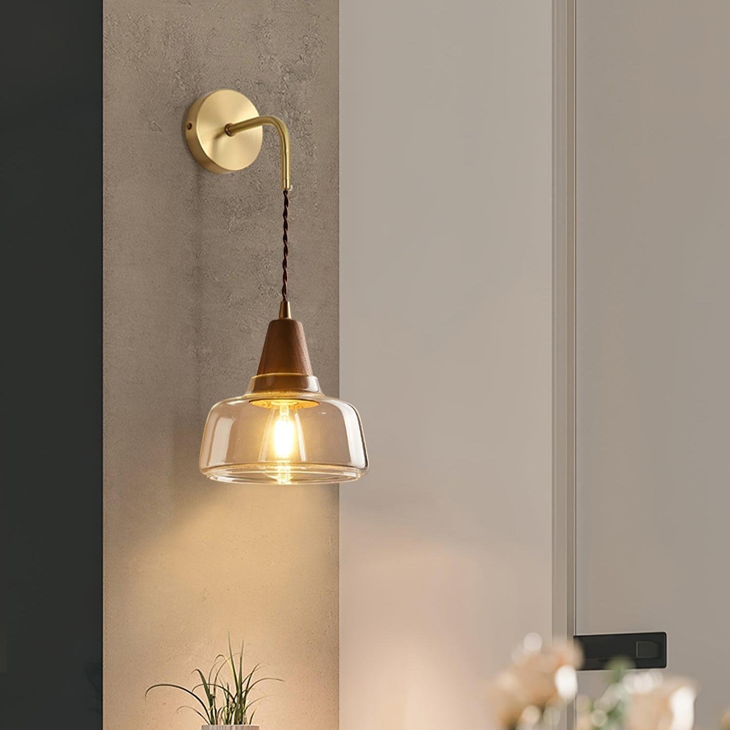 Ovely  Wall Lamp