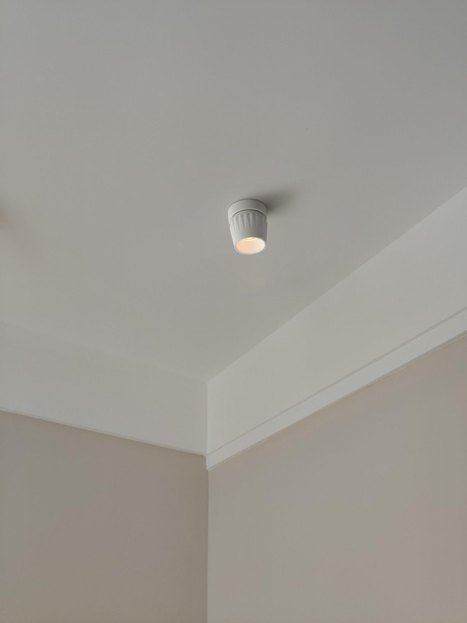 Solara Projecteur aluminium nervuré rotatif minimaliste